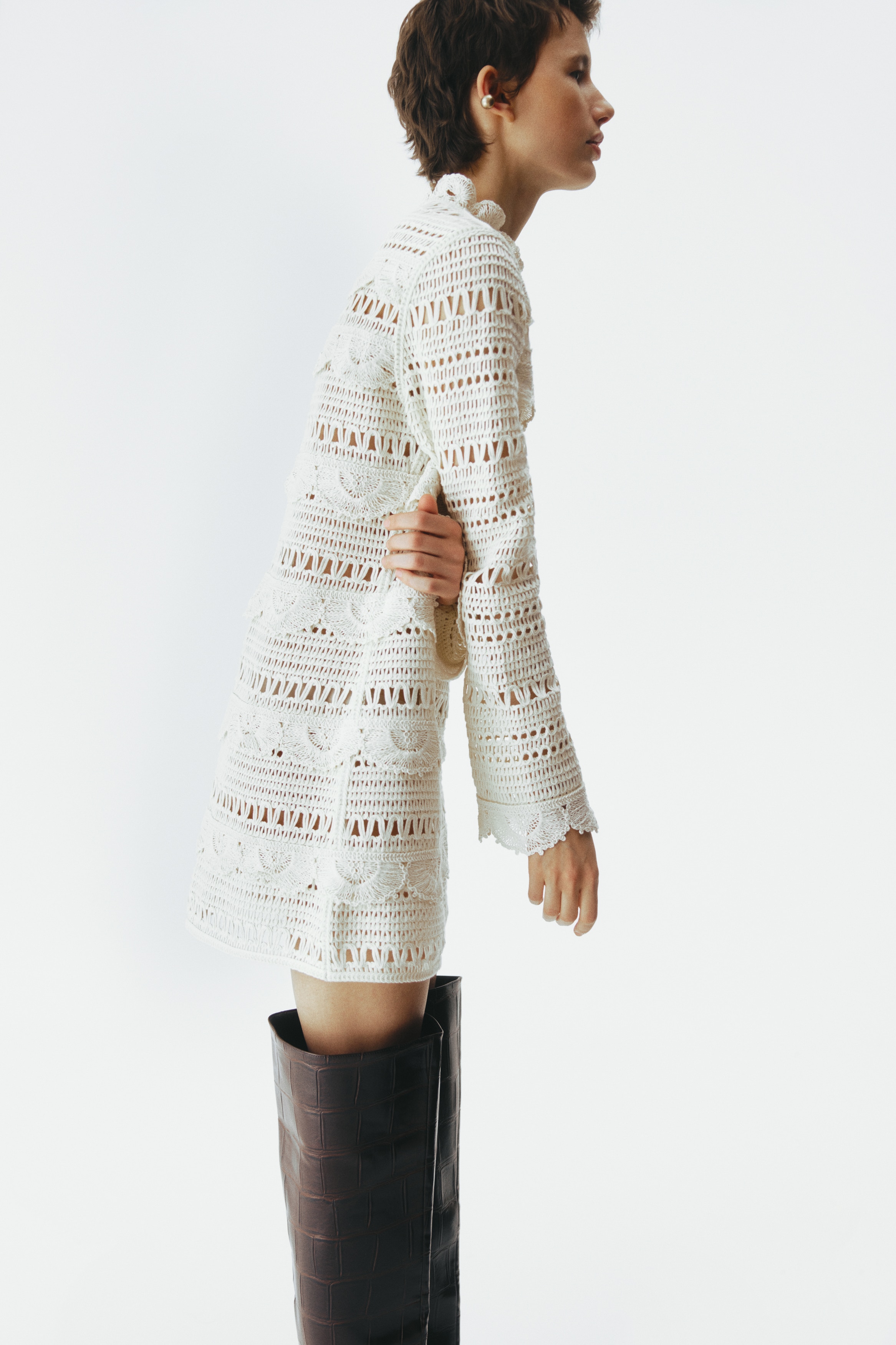 h&m crochet dress cream Women's Cream/Black striped Crochet-look dress