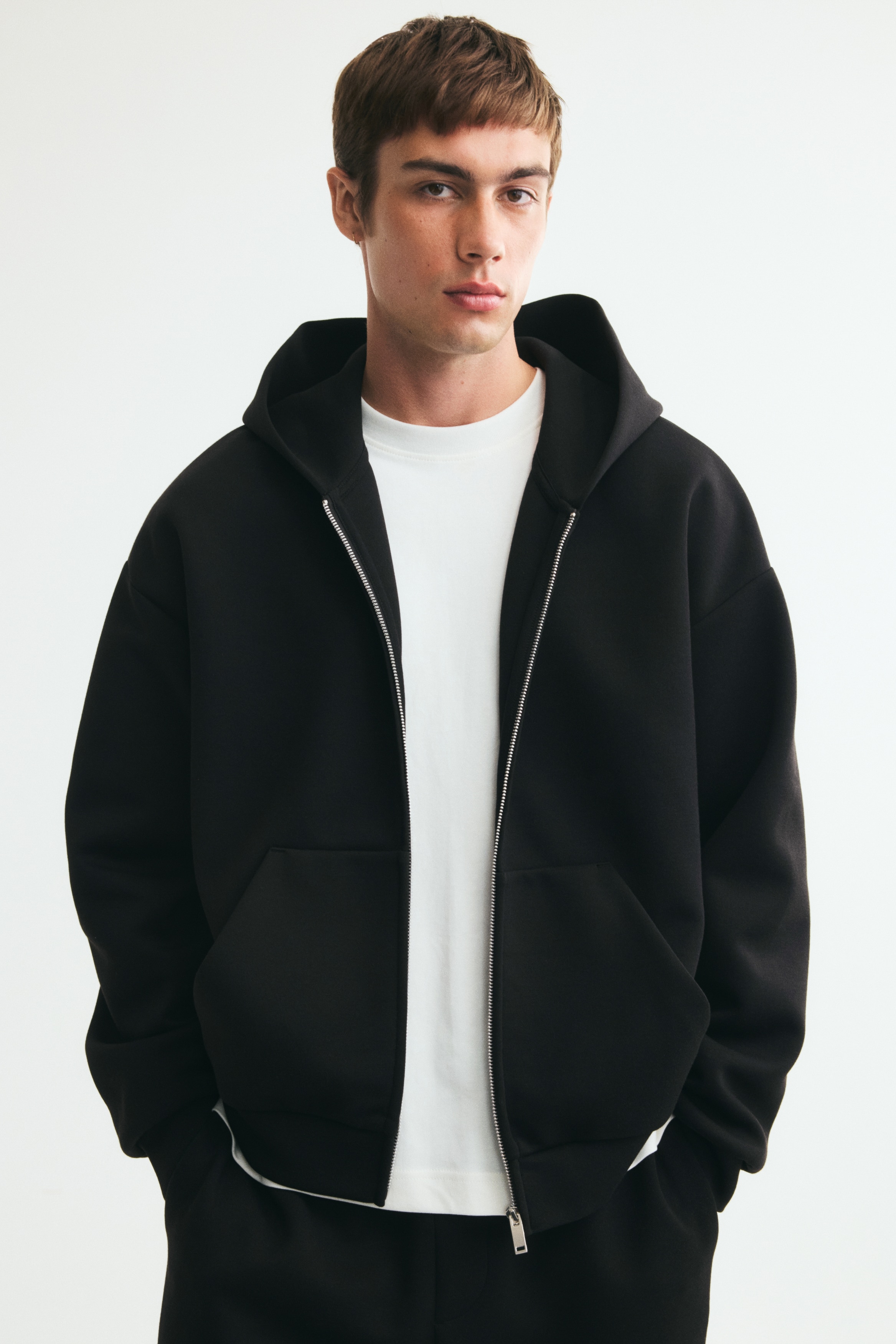 Kapüşonlu ve Fermuarlı İnterlok Üst Oversized FitModel