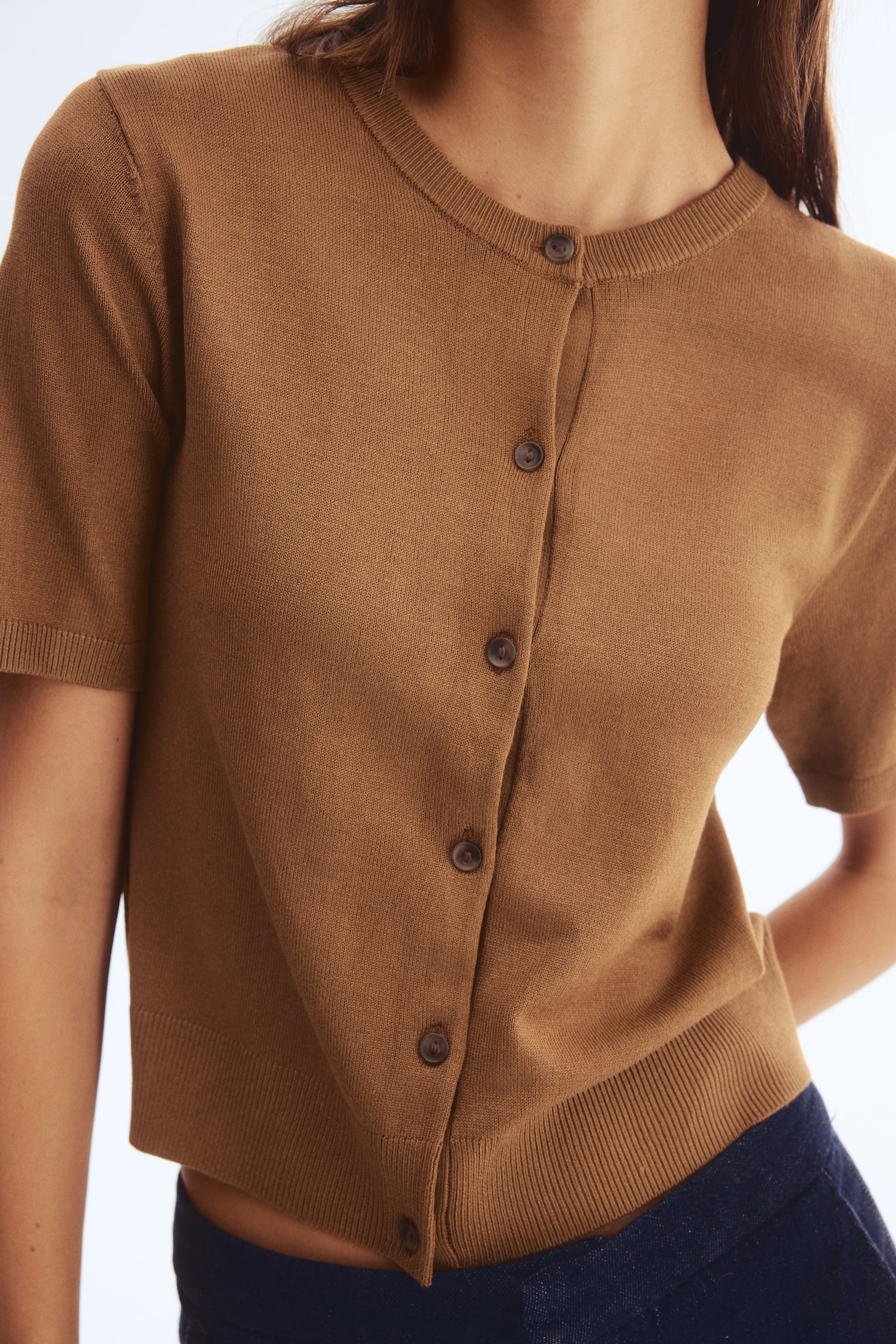 Short-sleeved cardigan - Dark beige/Red - 2