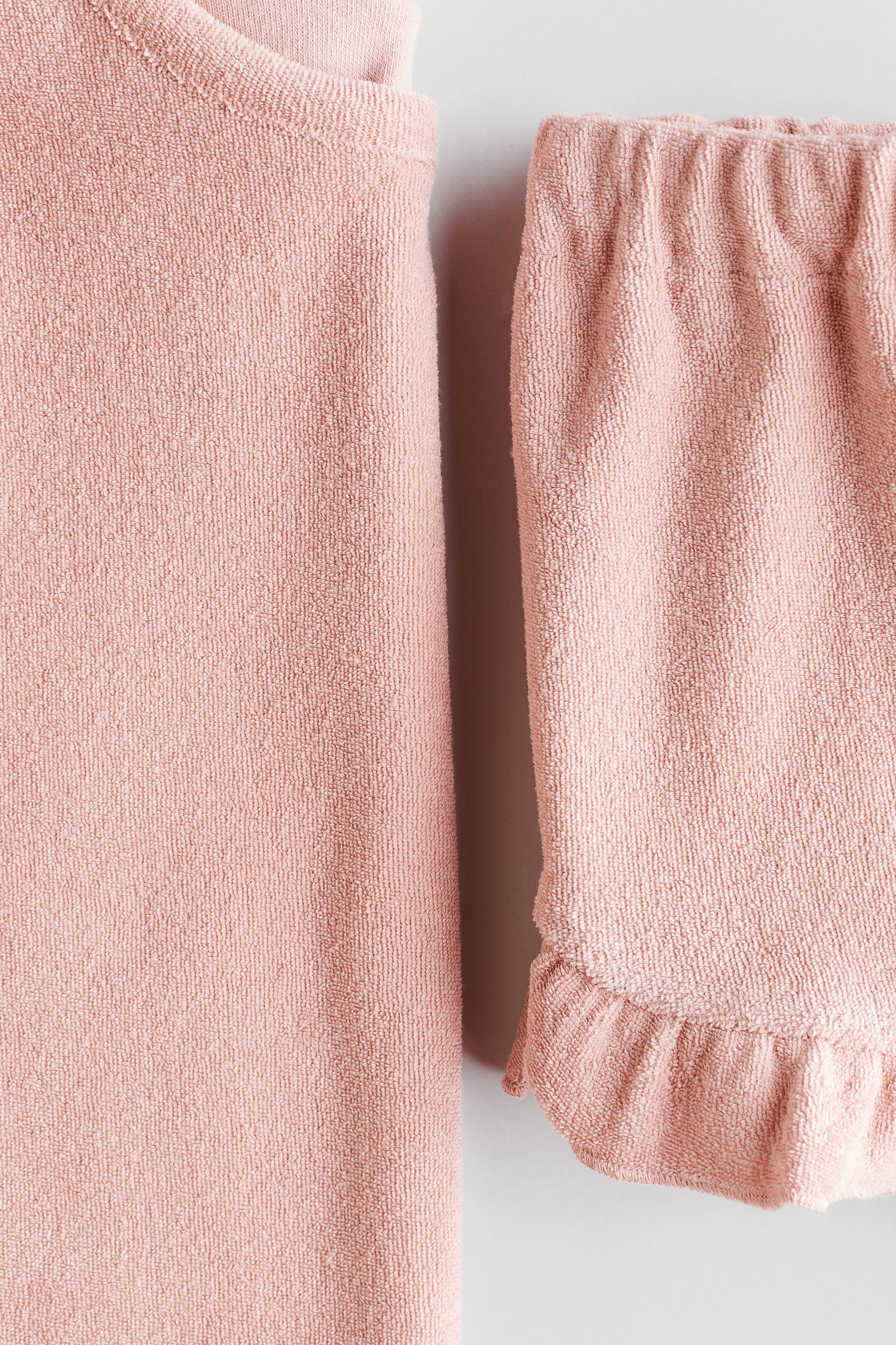 2-teiliges Frottee-Set mit Volants - Helles Mattrosa/Knallrosa - 2