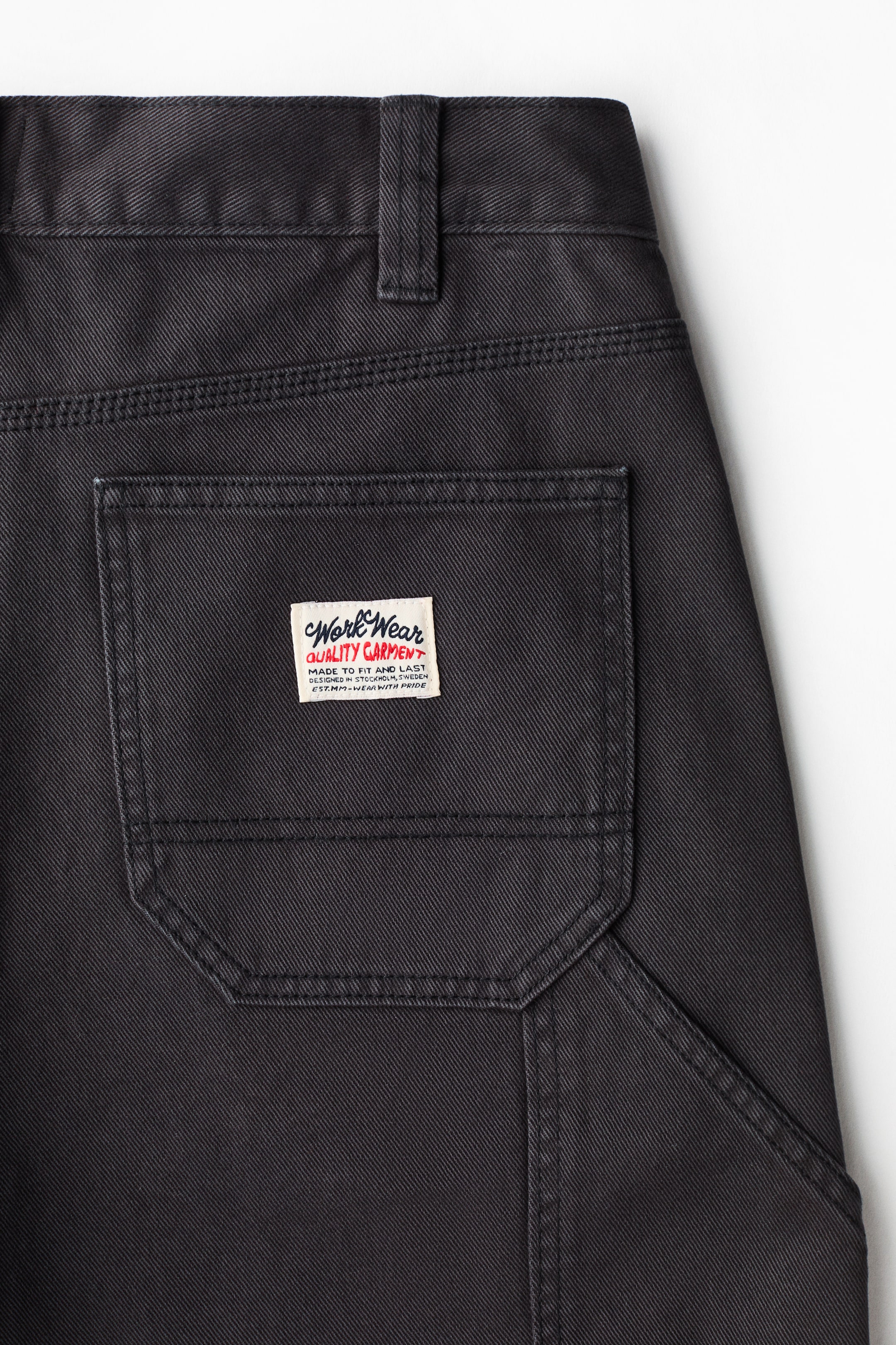 Relaxed-Fit Carpenter Shorts
