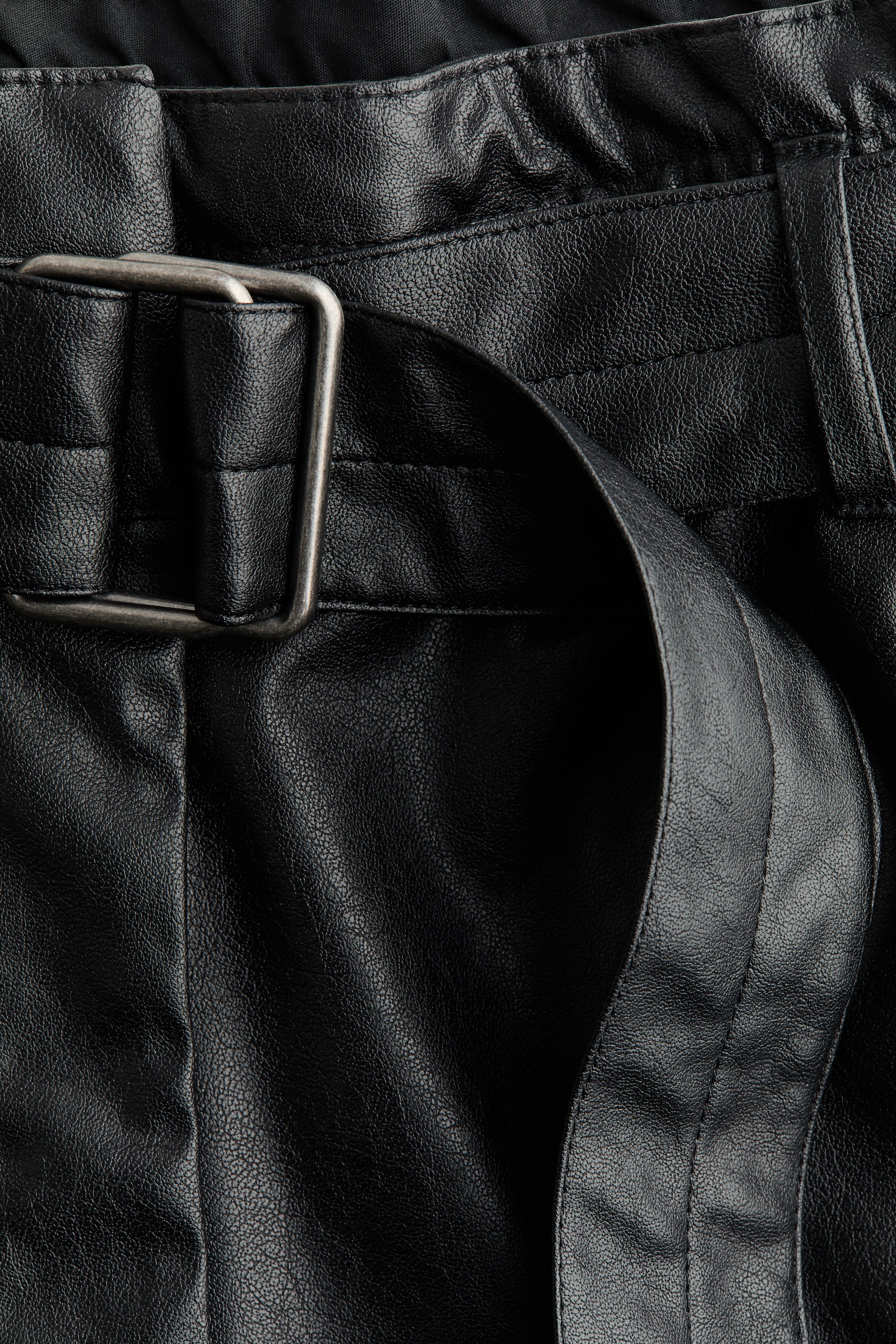 Belted Barrel-Leg Pants