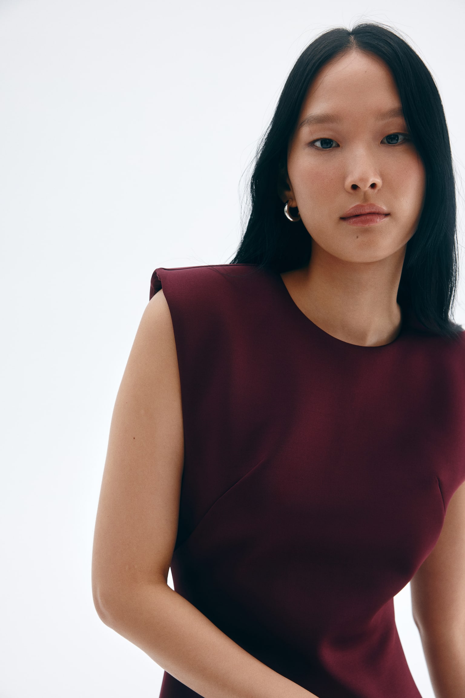 Omuzları Vatkalı İnterlok Elbise - Bordo - 4