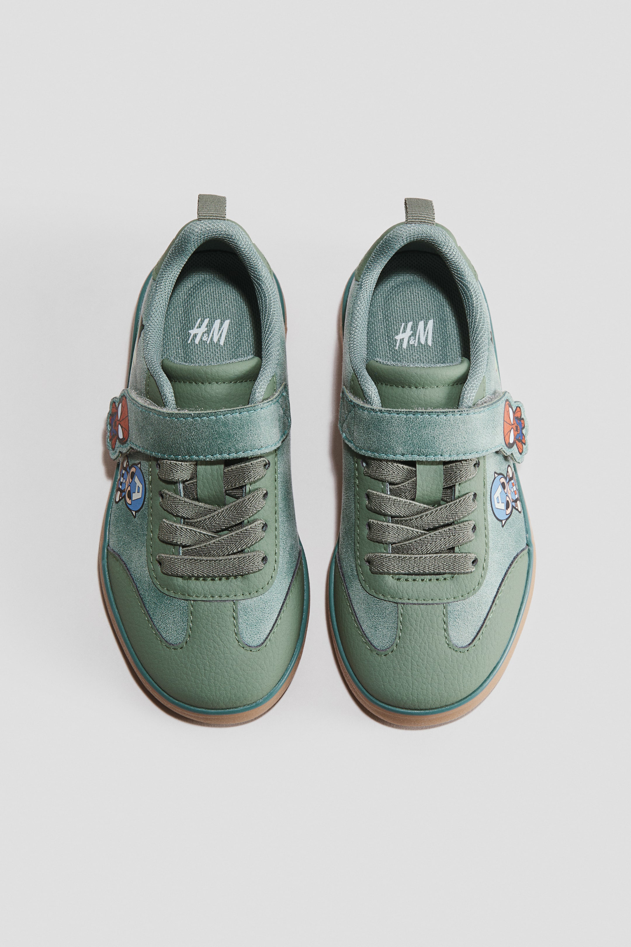 Ampliar la imagen: Tenis con aplicaciones - Verde/Marvel Comics - Kids | H&M MX 3