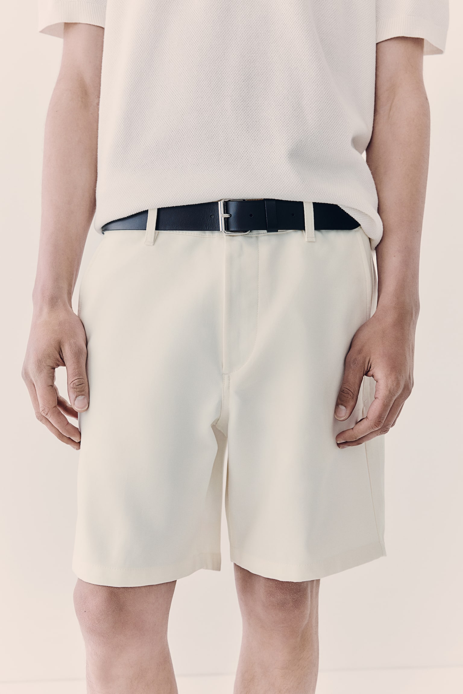 Regular Fit Chino shorts - White/Beige/Navy blue - 8