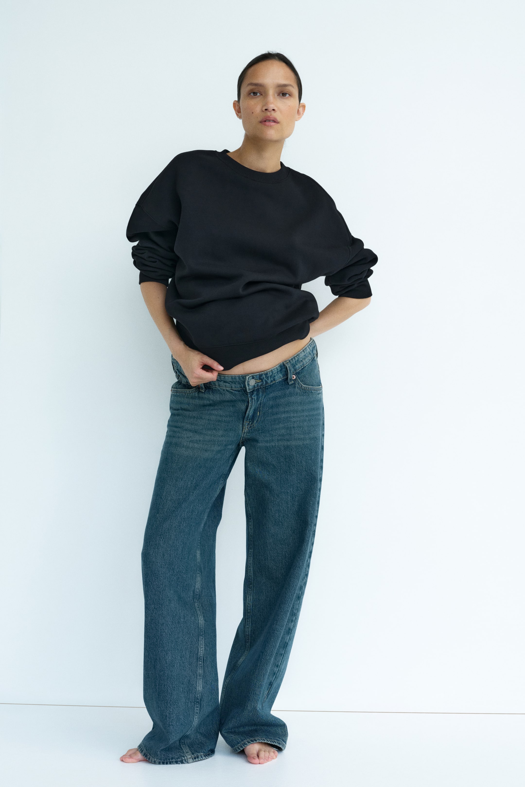 MAMA Wide Low Waist Jeans