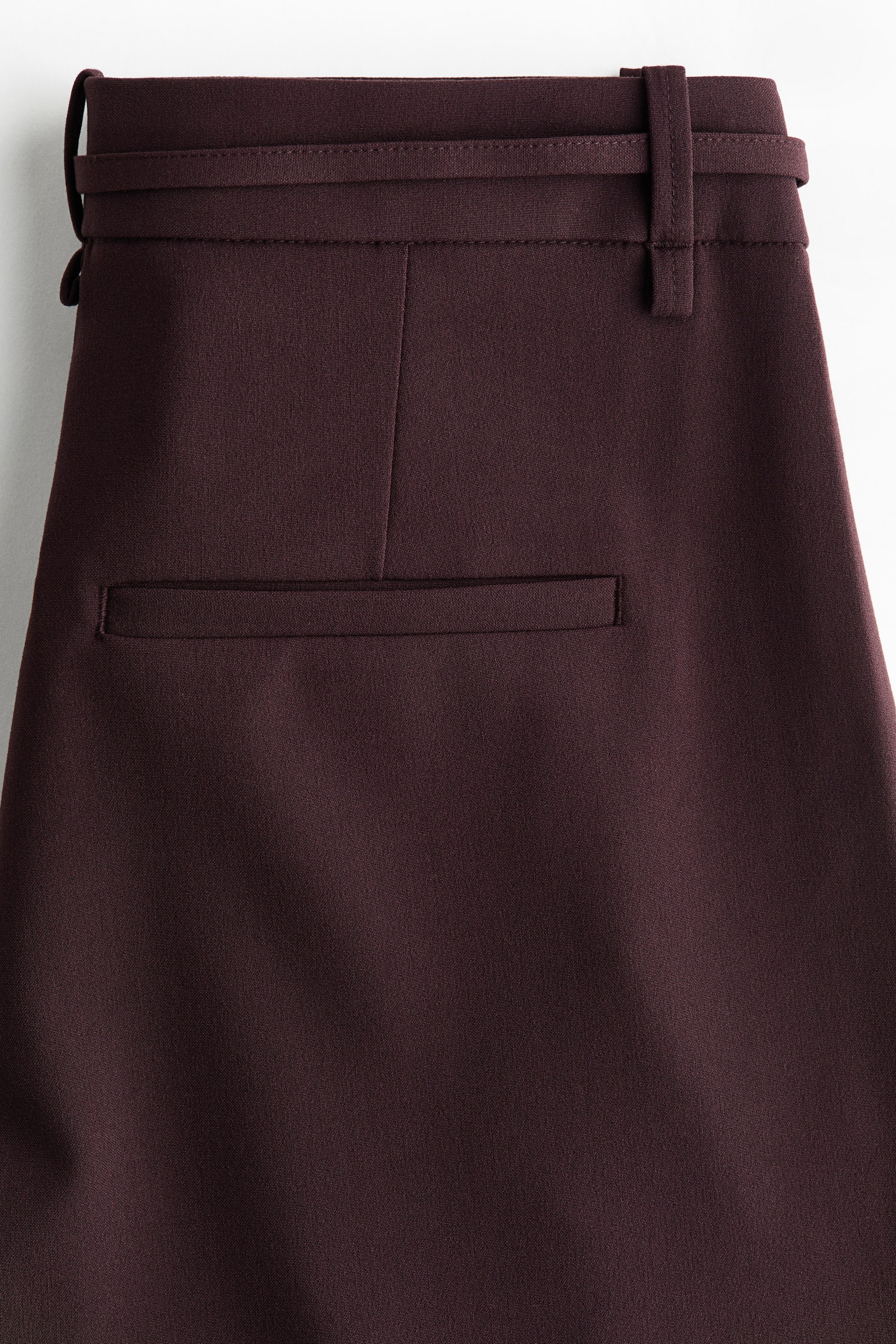 Pantalon à pinces avec ceinture nouer