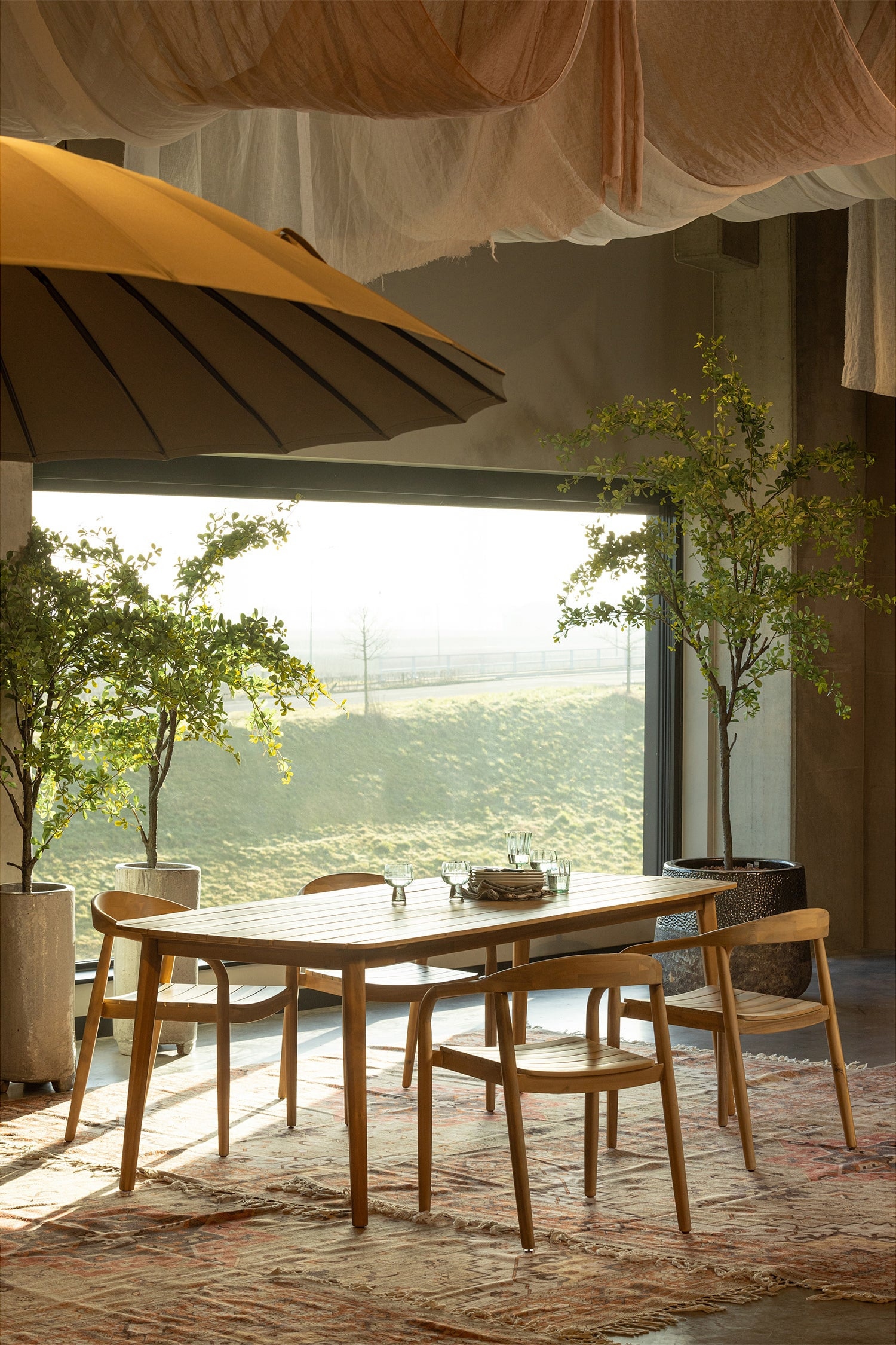 Kris Tuin Tafel - Naturel