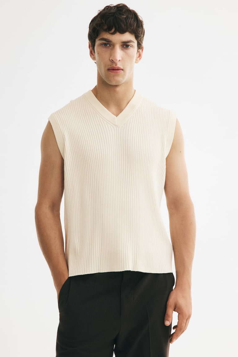 Rebrasti pleteni prsluk Slim Fit