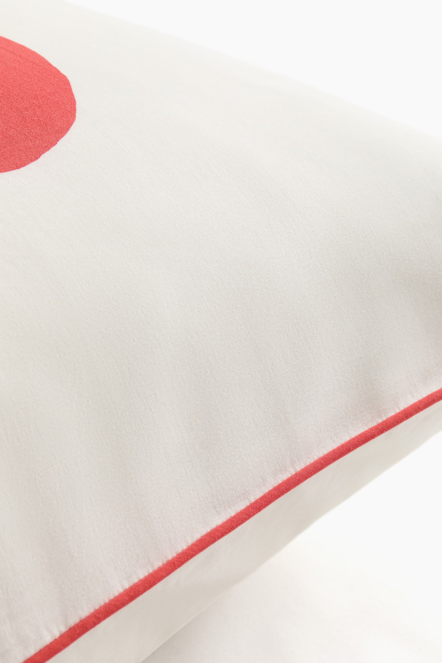 Print-motif cotton pillowcase - White/Heart - 3