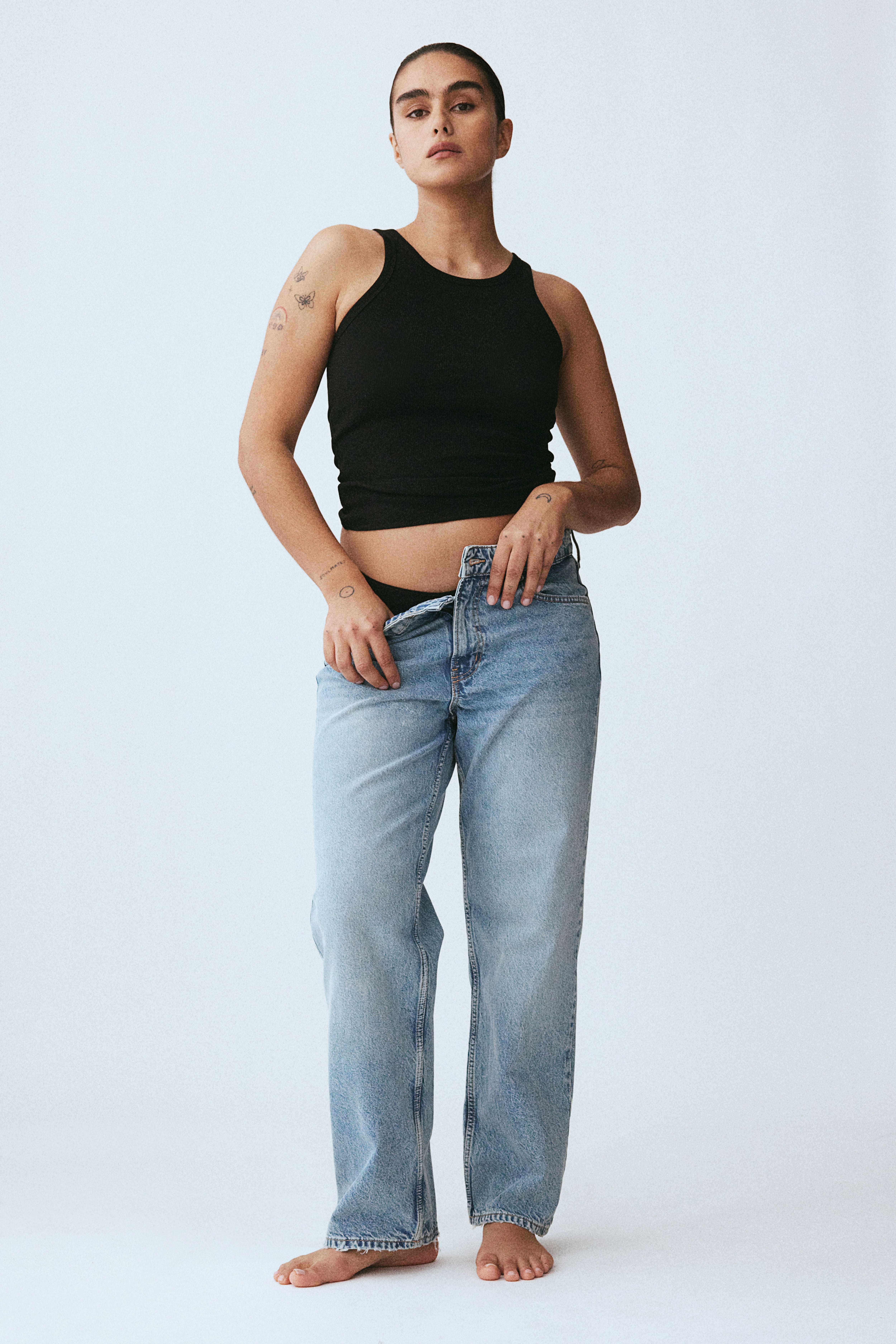 Baggy jeans fashion women's 90s