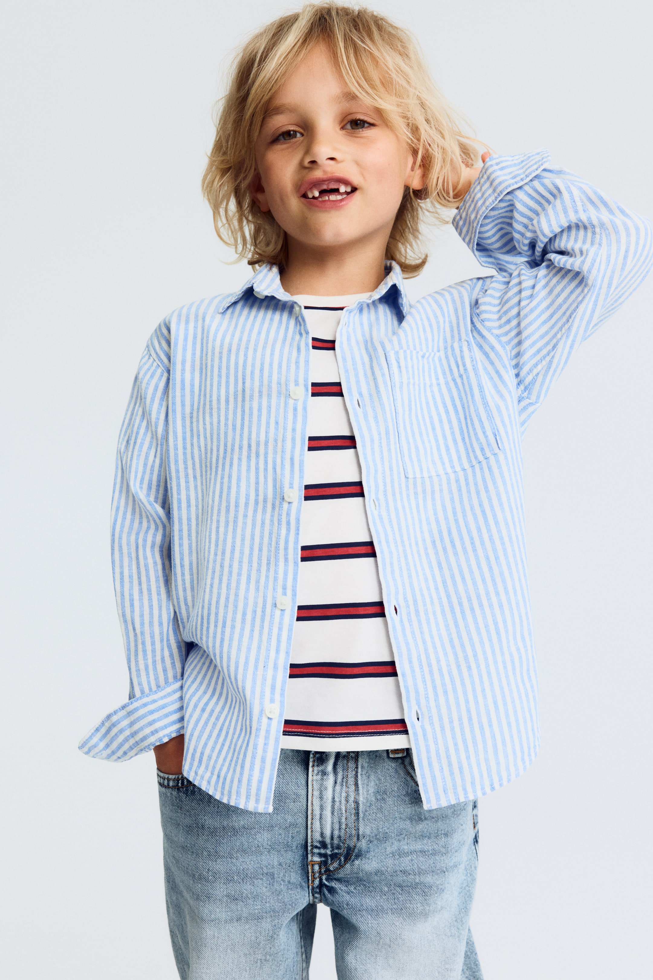 Größeres Bild ansehen: Hemd aus Leinenmix - Blau/Gestreift - Kids | H&M DE 1