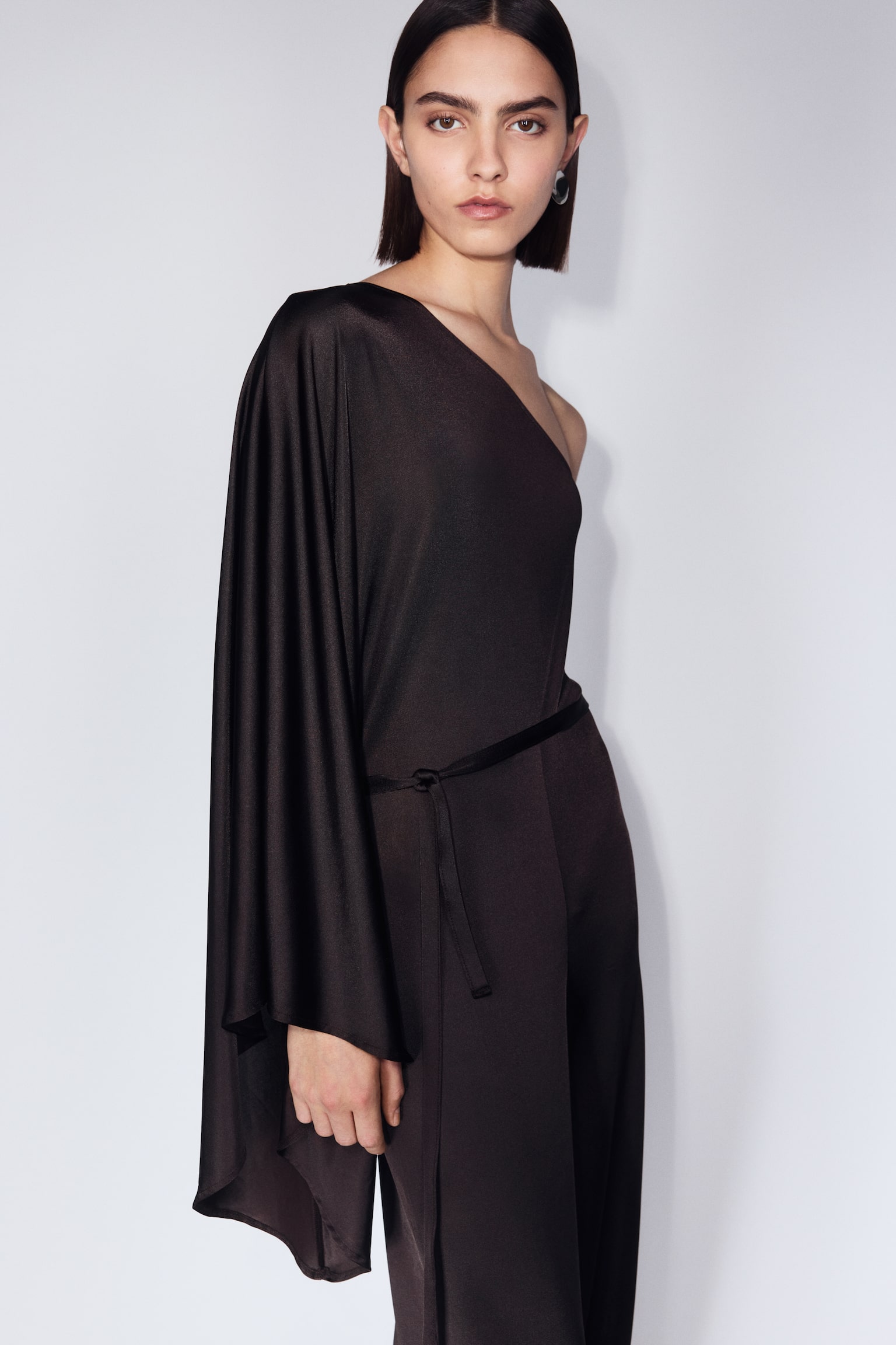 Tie-belt one-shoulder jumpsuit - Burgundy - 1