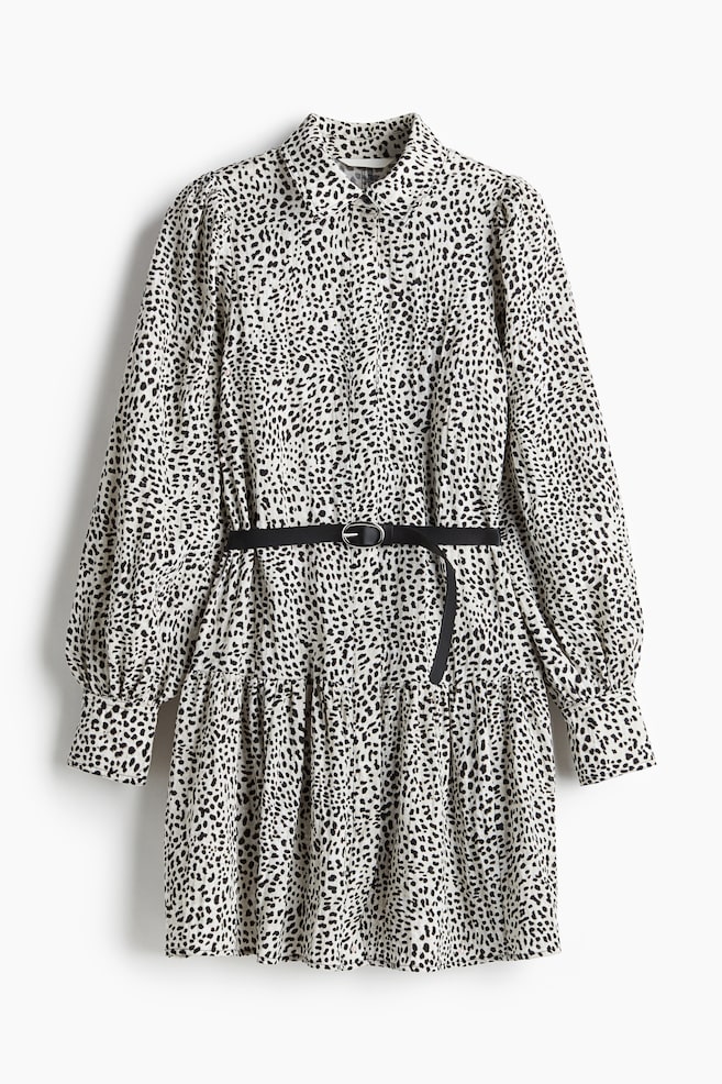 Blusenkleid mit Gürtel - Weiß/Leopardenmuster - 1