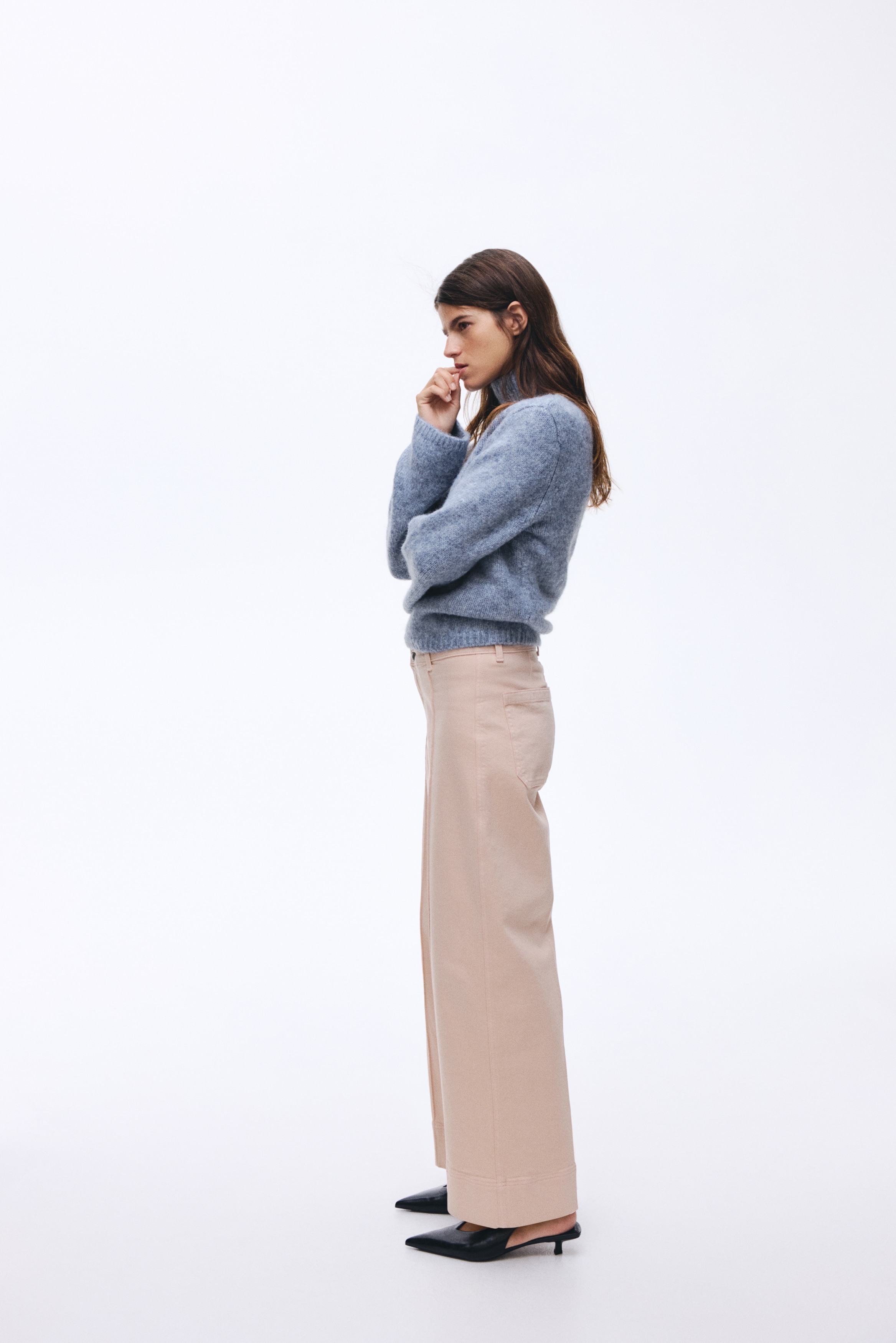 Wide High Ankle Jeans