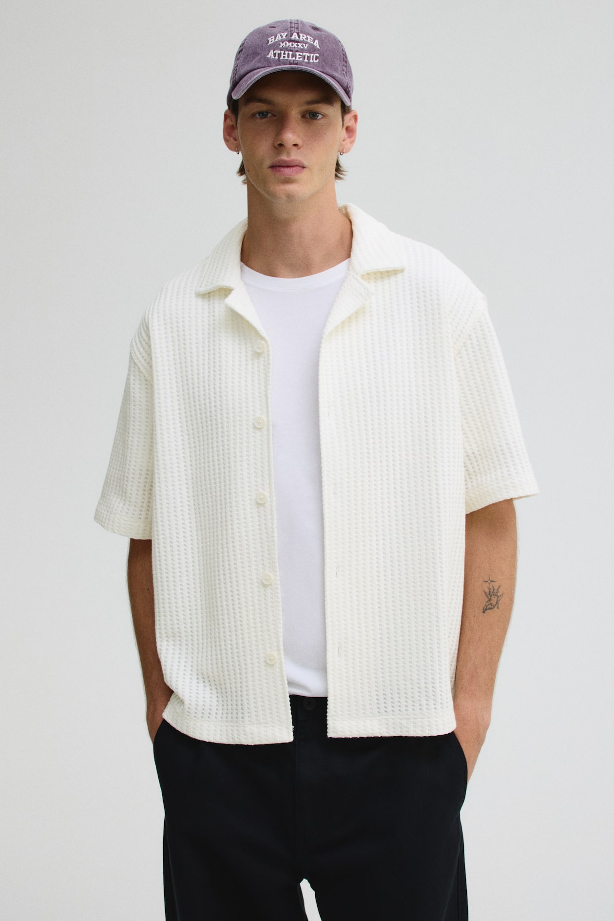 Loose Fit Waffled Resort Shirt - White - Men | H&M AU