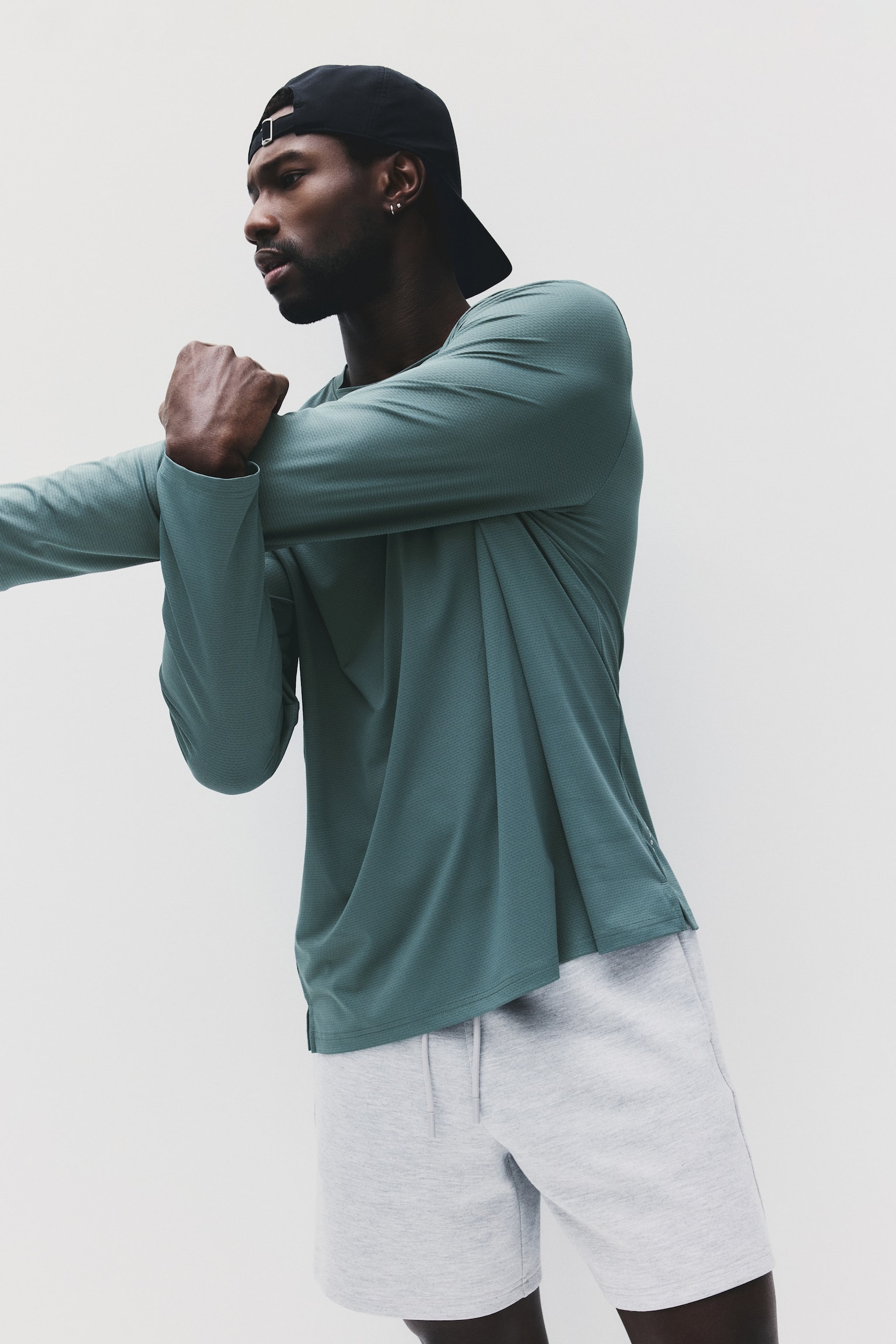 Long-sleeved sports top with DryMove™ - Dusty green/Light grey/Black/Grey marl - 1