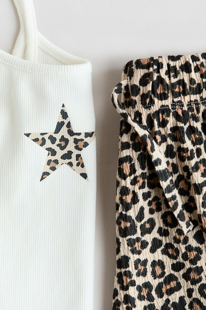2-Piece Top and Shorts Set-White/star - 3