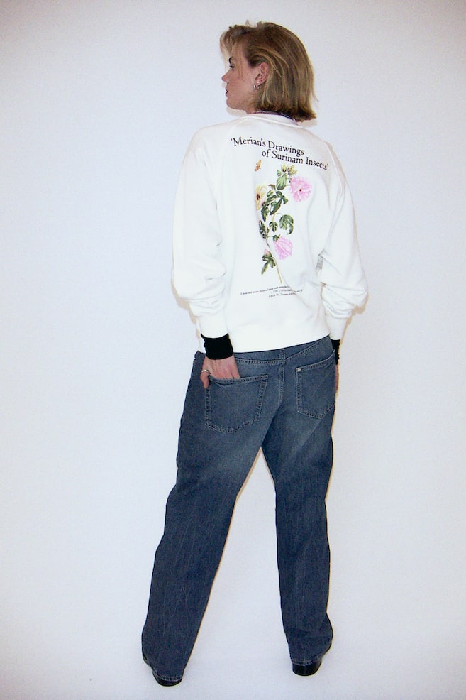 Sweatshirt med tryck - Crèmevit/The British Museum/Crèmevit/Kurt Cobain/Mörkgrå/Fender/Ljusbeige/Katten Felix/dc/dc - 8