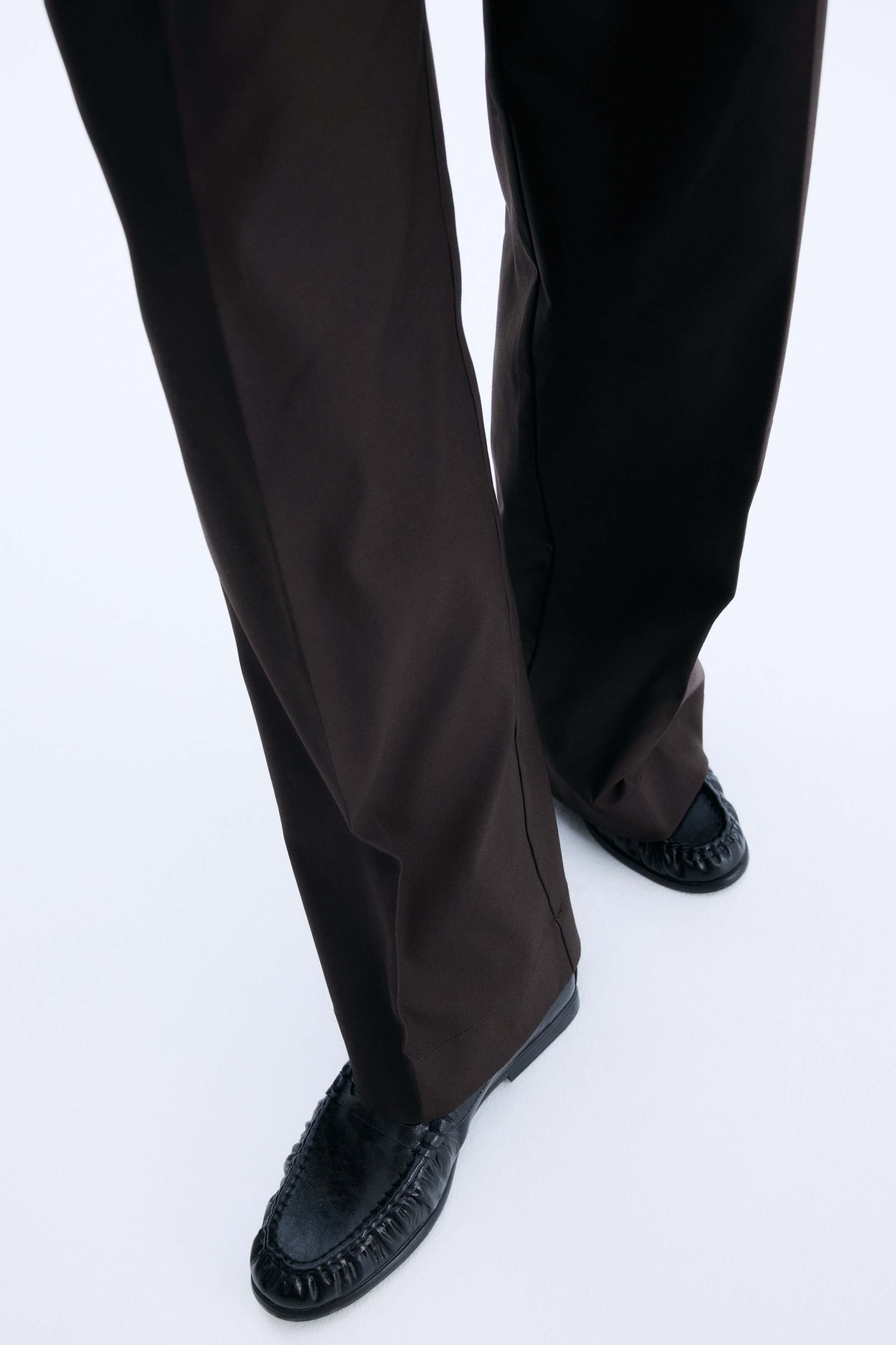 Wide twill trousers