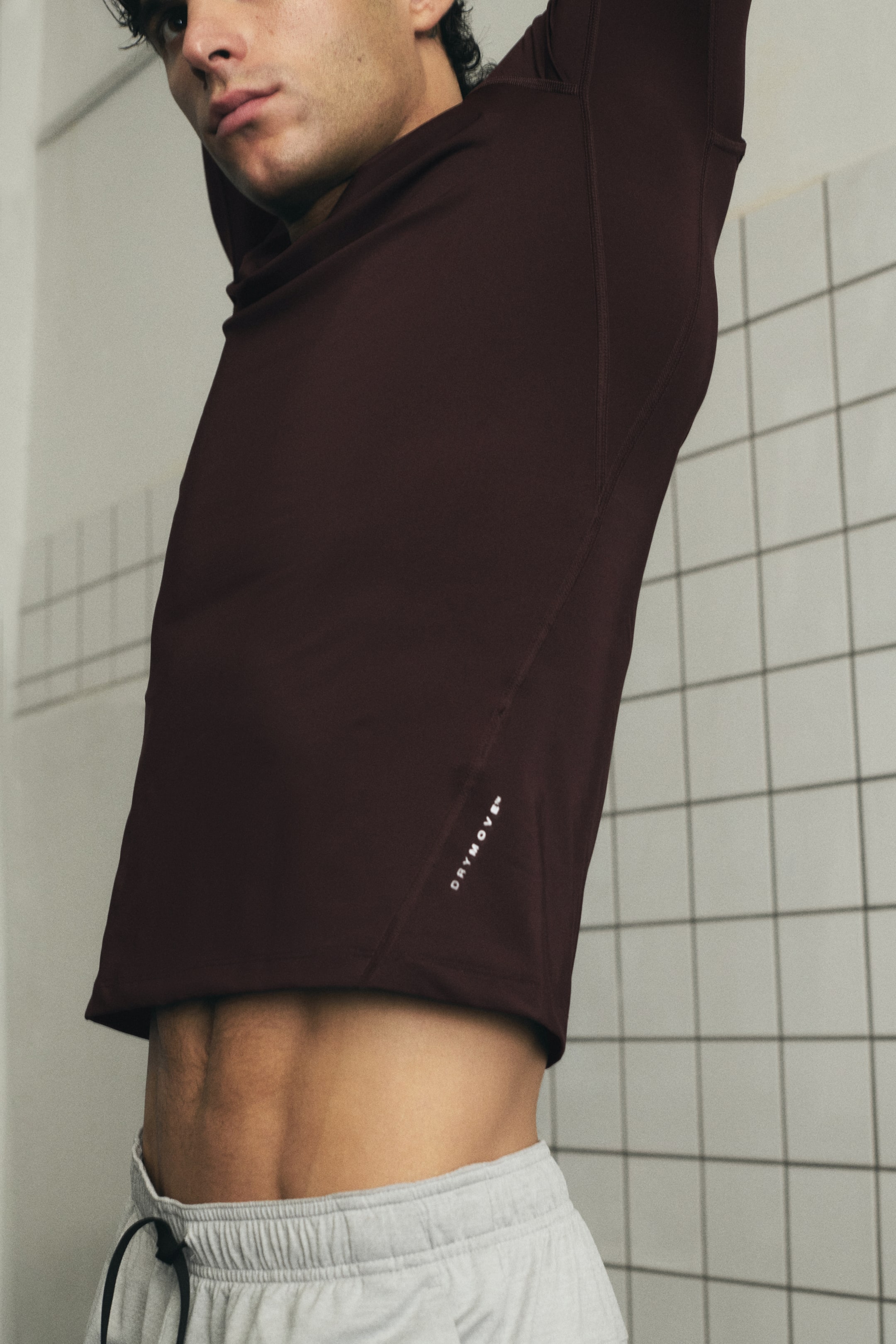 Voir une image plus grande: T-shirt de sport athlétique DryMove🅪 - Brun foncé - HOMME | H&M CA 4