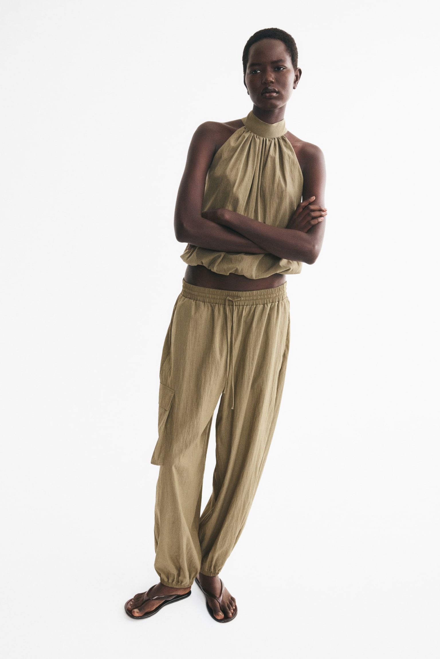 Женские брюки H&M Loose-Fit Barrel-Leg, цвет: Хаки зелёный — фото 3