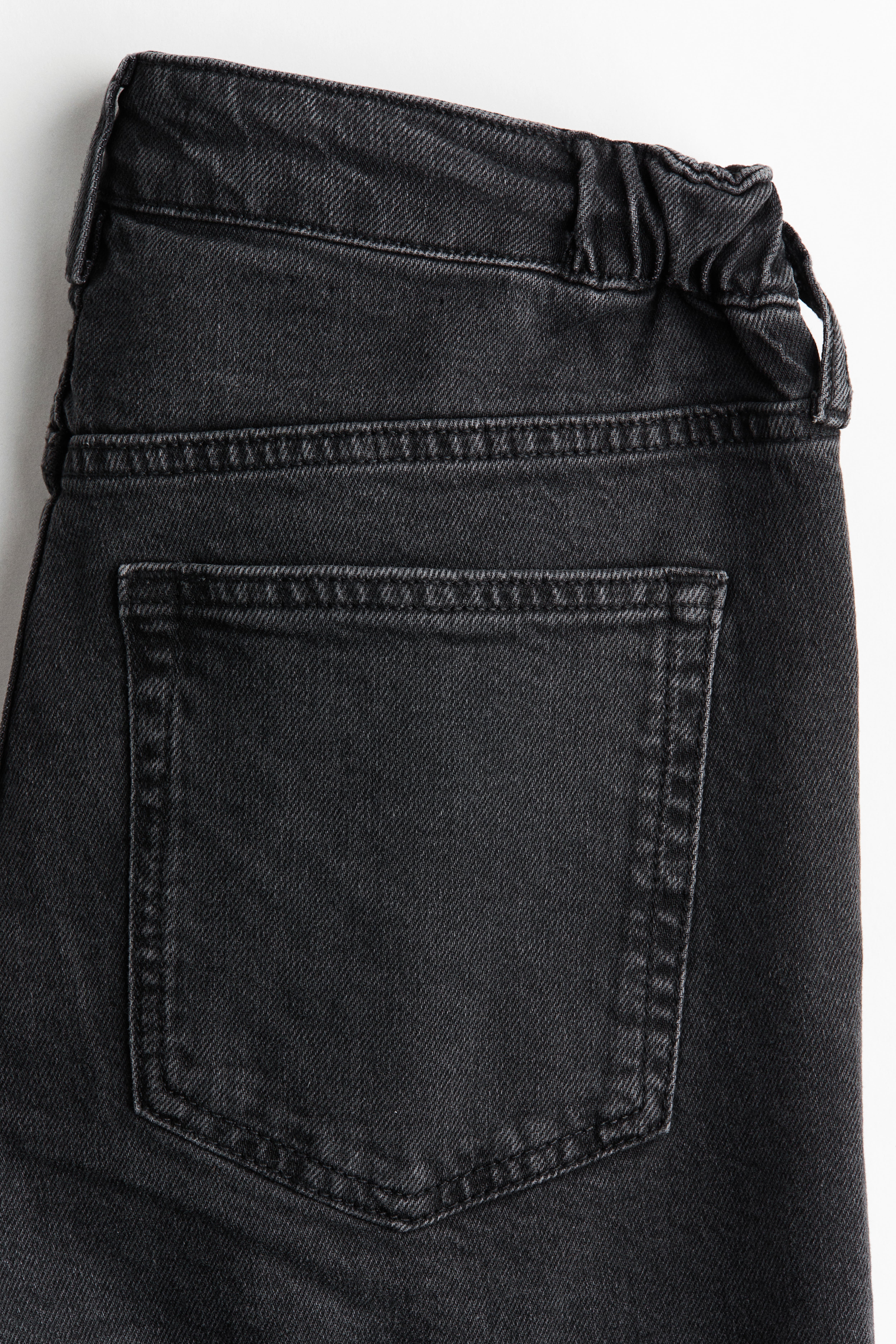 MAMA Straight Low-Waist Jeans