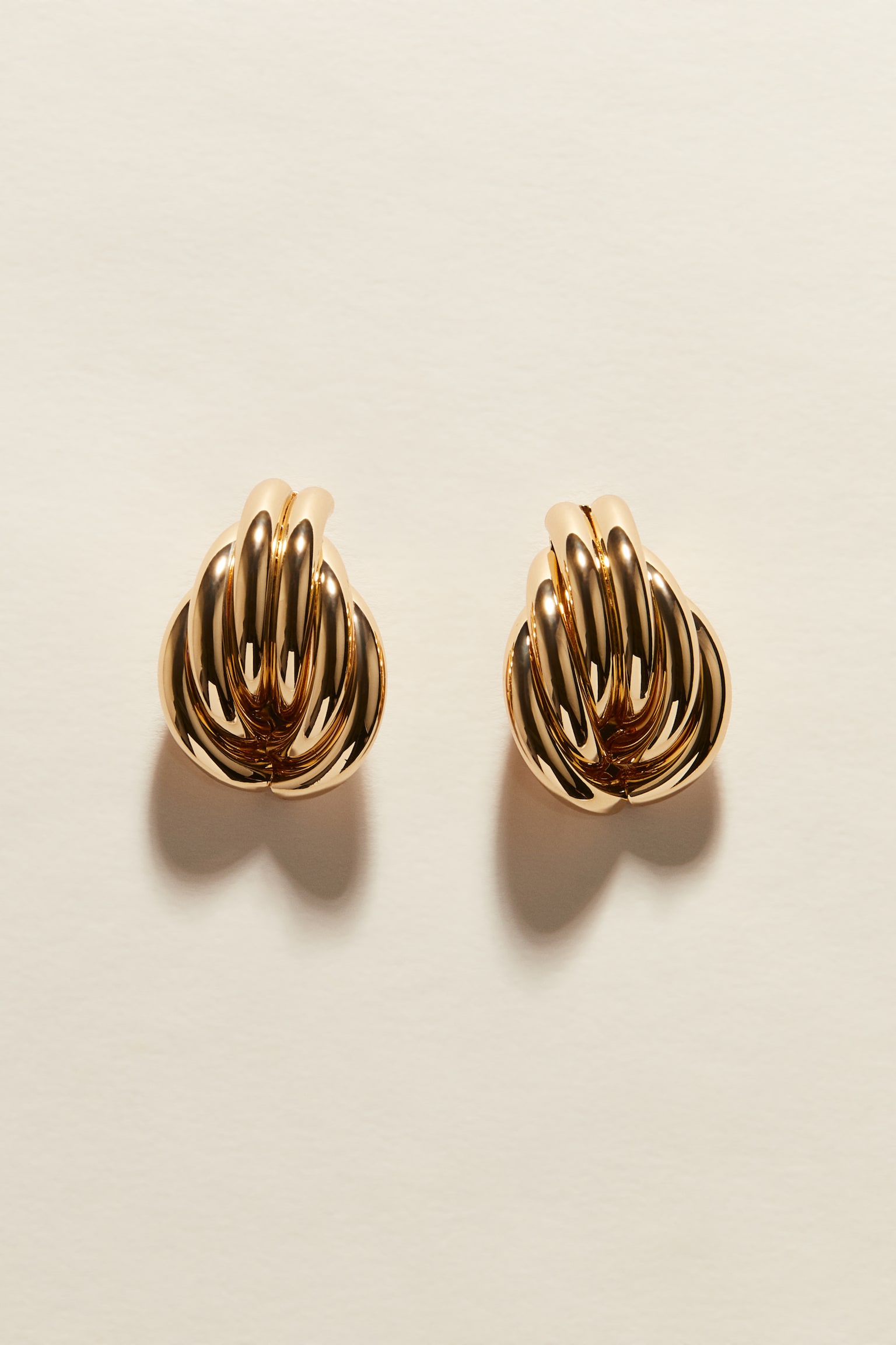 Fluted Earrings - Gold colour - 1