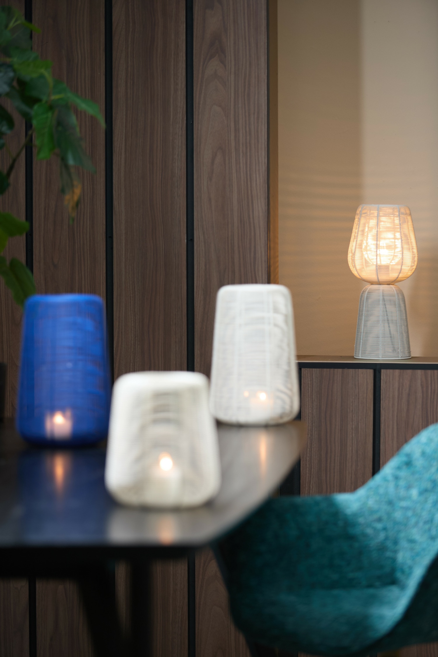 Aboso Bordlampe - Fløde/Let Terra/Lys Guld