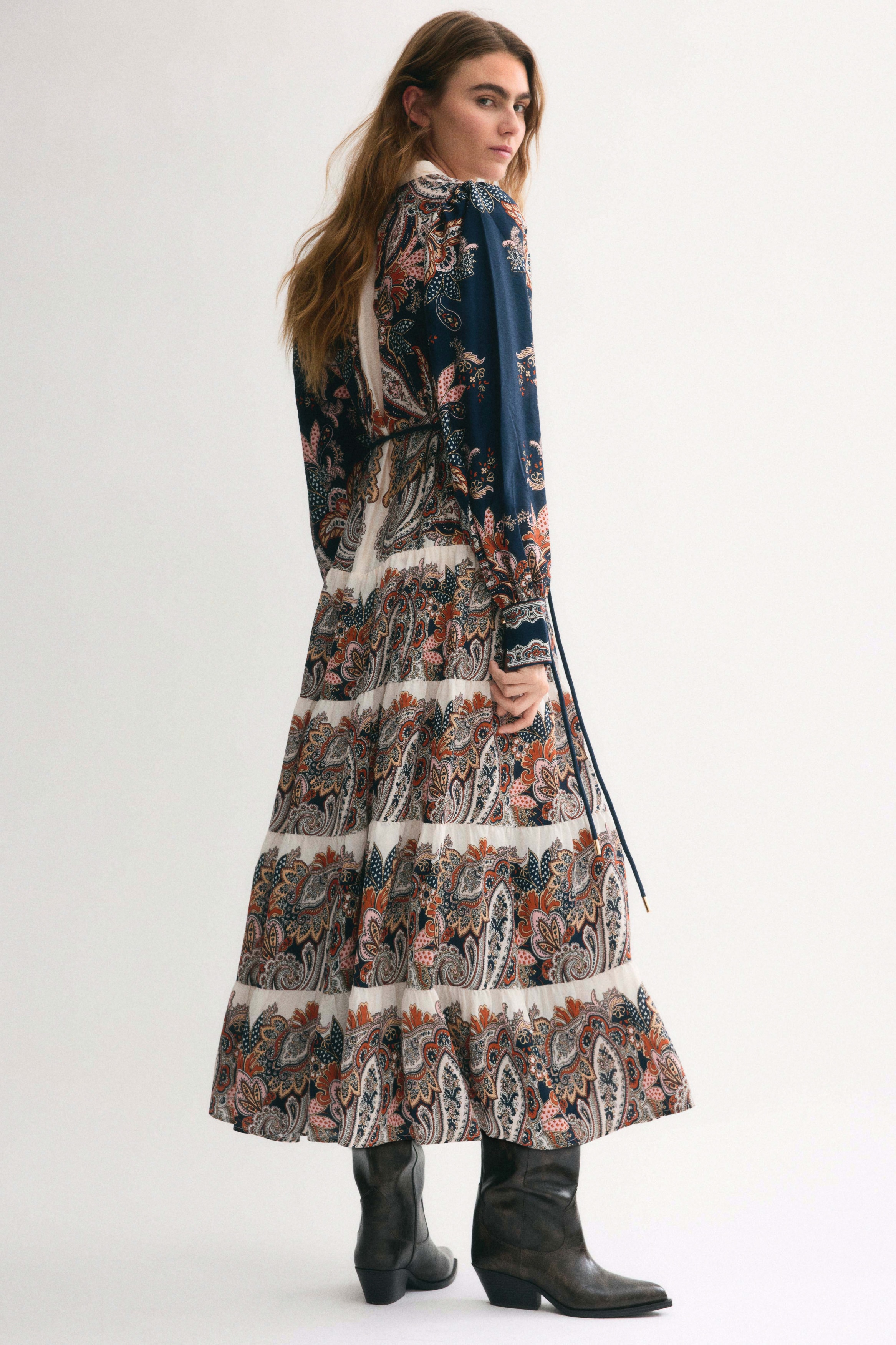 Tiered-skirt dress