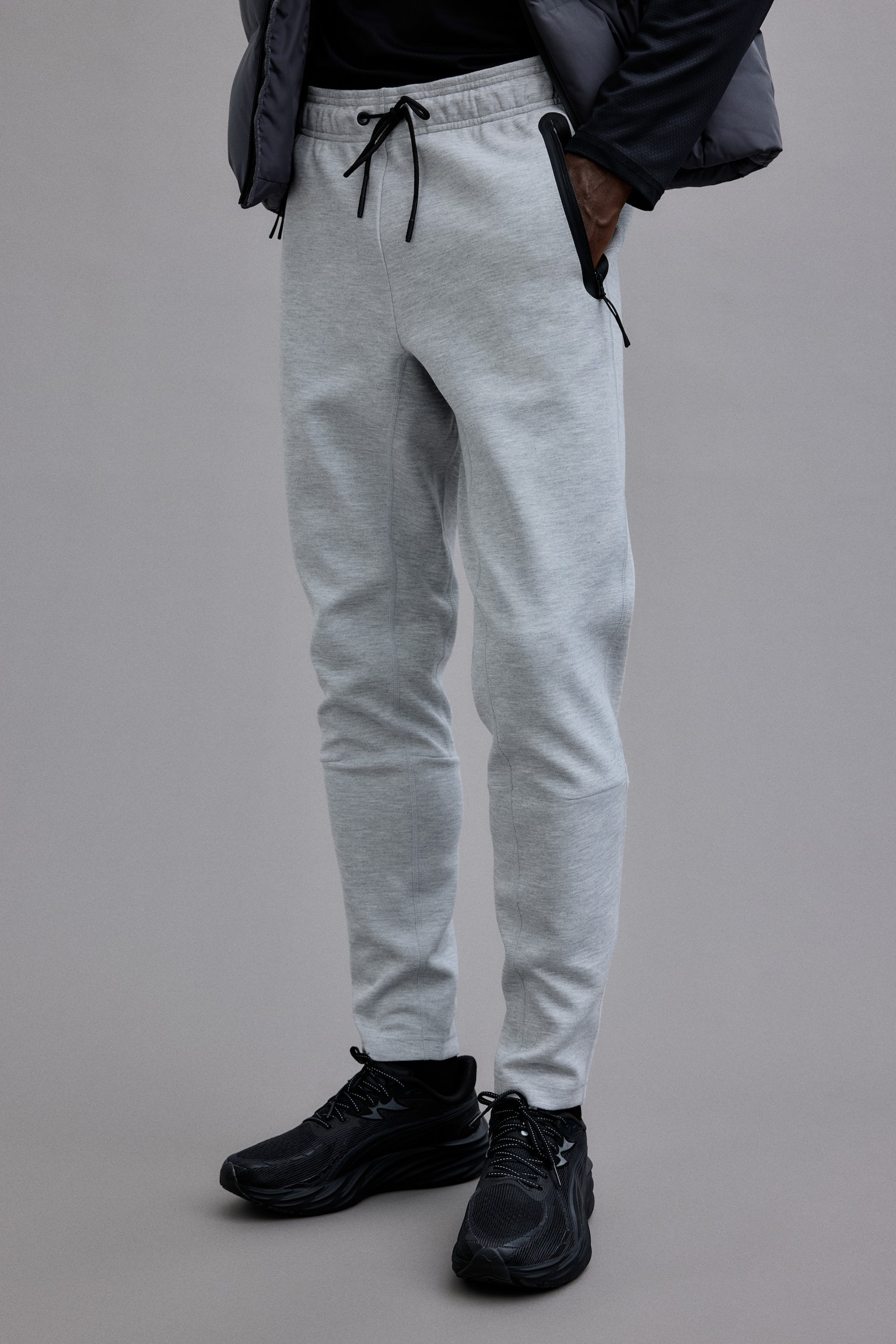 Slim Fit Sports joggers with DryMove™ - Light grey marl/Burgundy/Dark grey/Black - 5
