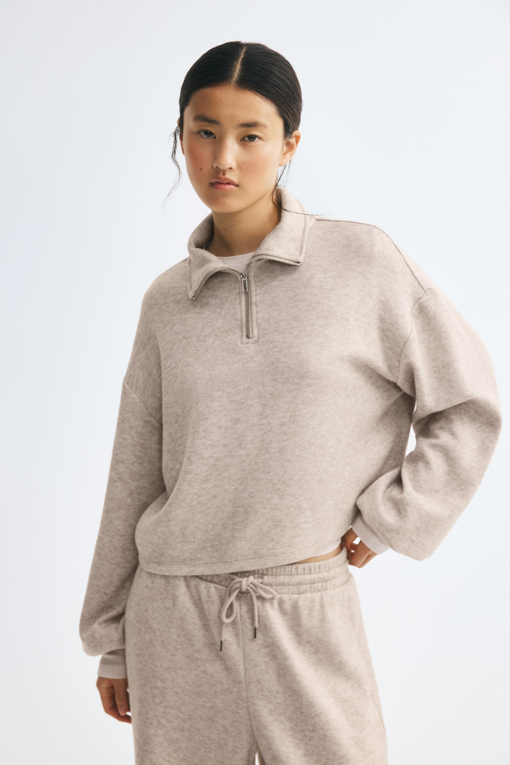 Discreet Comb Women's Light taupe melange 2-Piece Jersey Set | H&M US