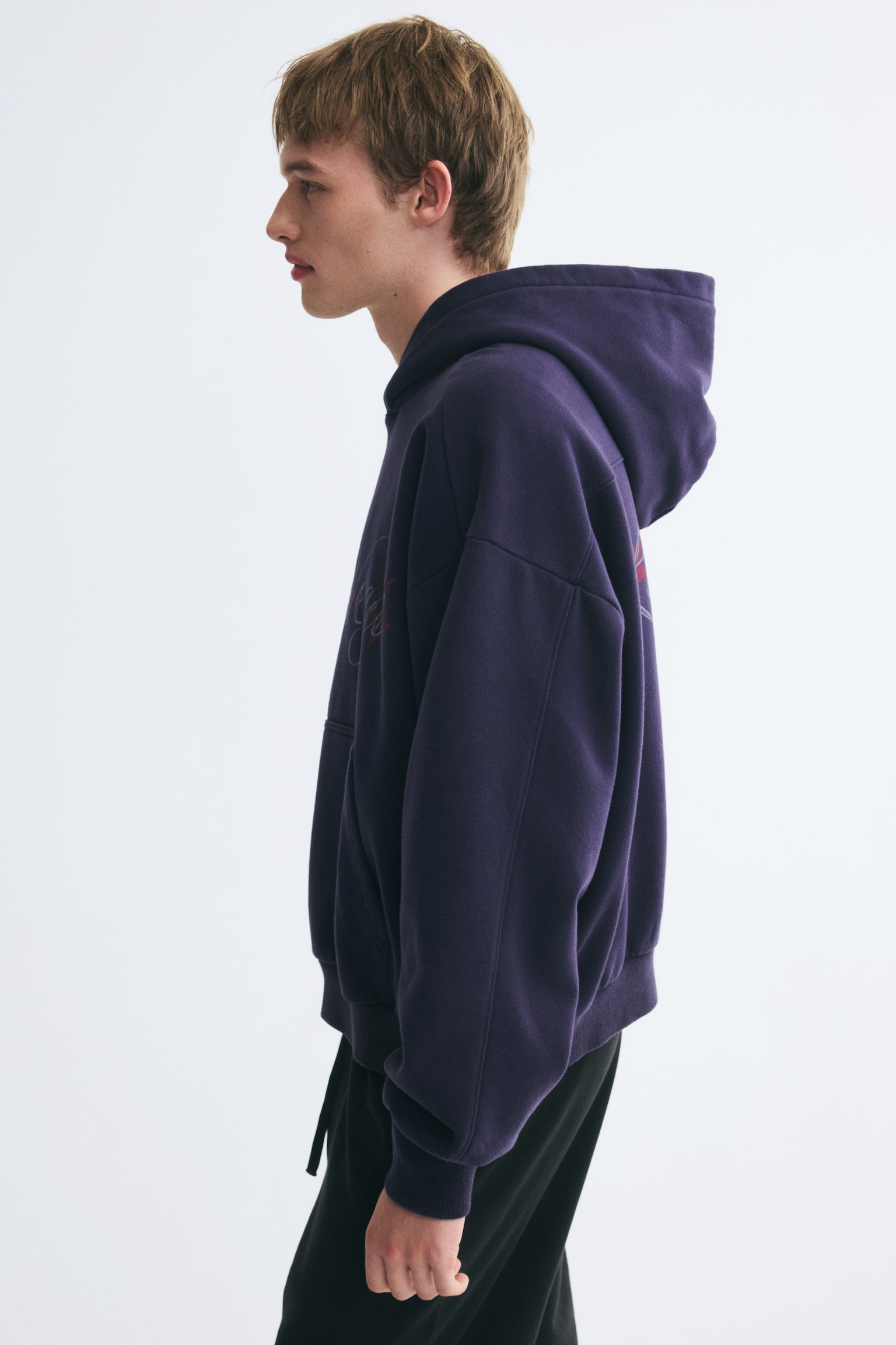 Мужское худи H&M Oversized Printed, цвет: Тёмный синий — фото 6