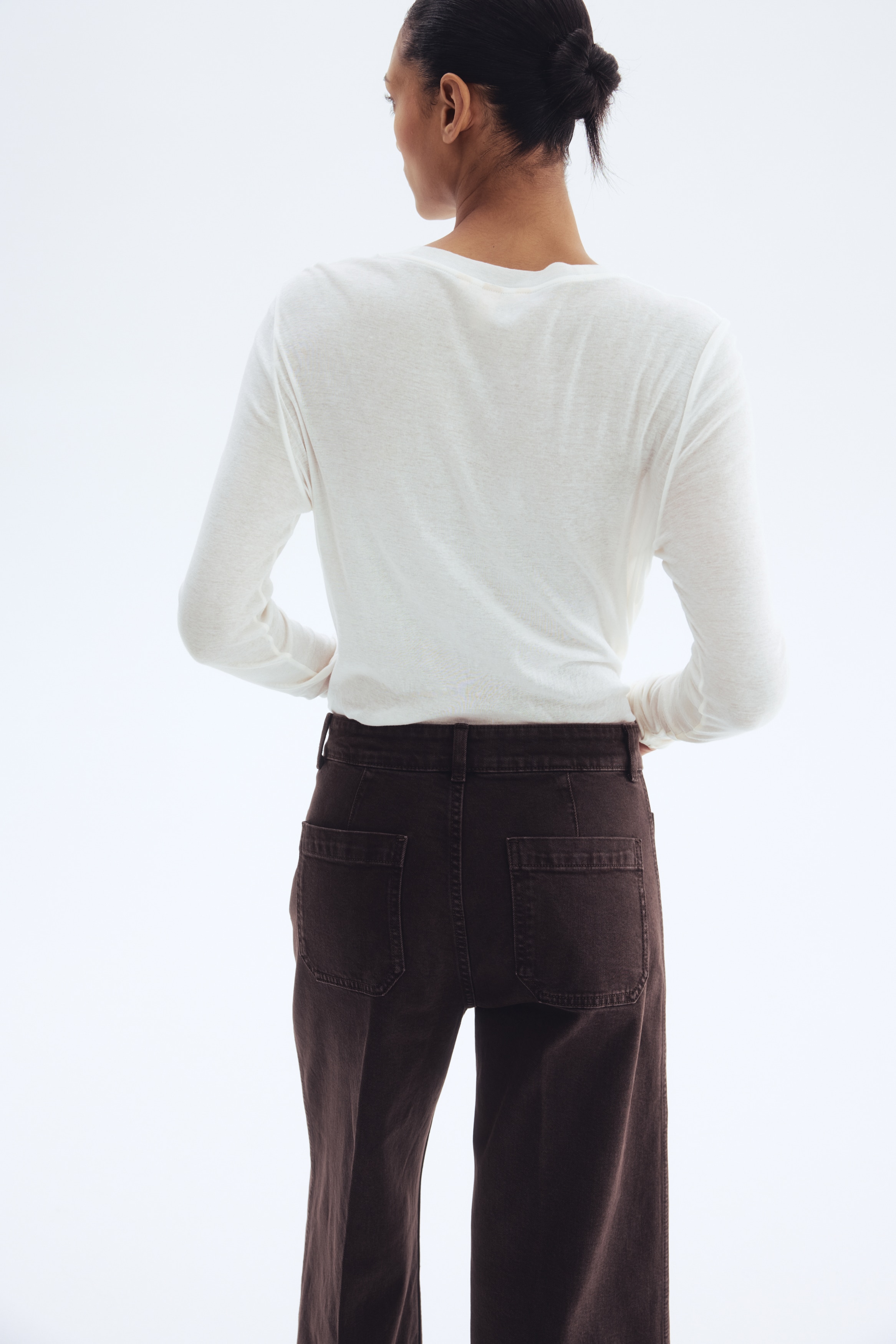 Wide High Ankle Jeans