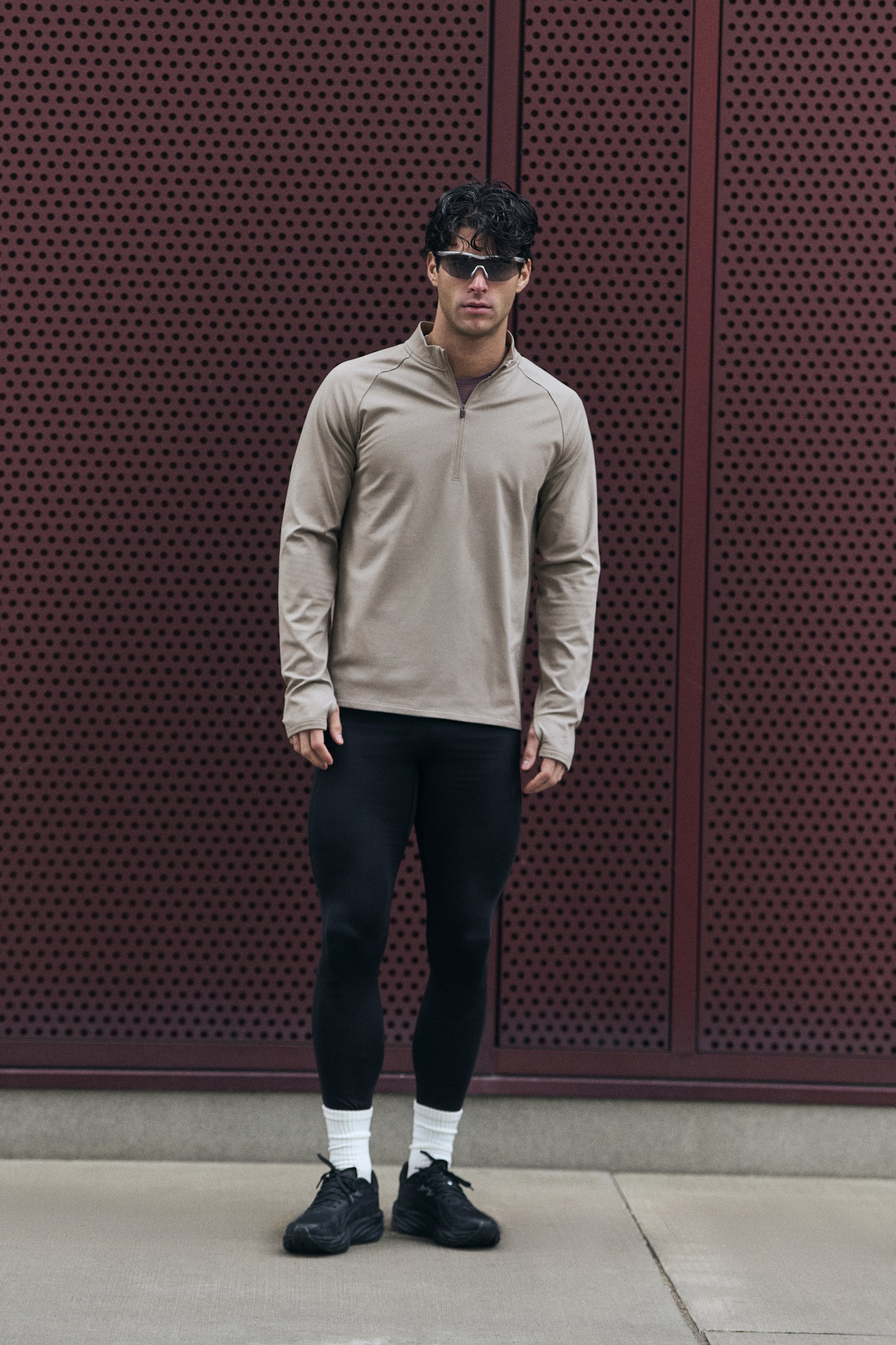View larger image: Mid-Layer Half-Zip Sports Shirt with ThermoMove™ - Dusty beige - Men | H&M CA 2