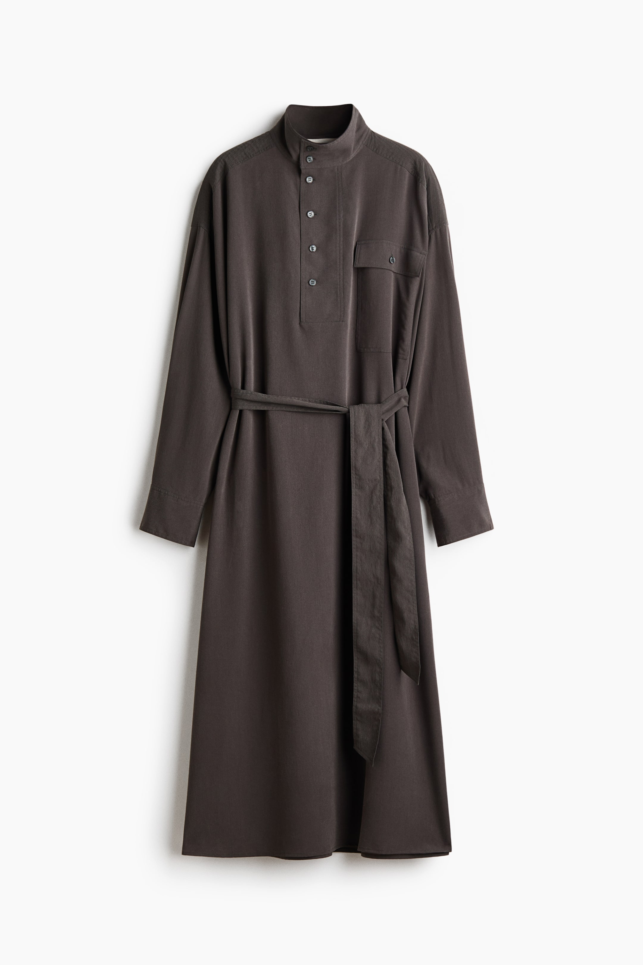 Robe à manches longues avec ceinture nouer