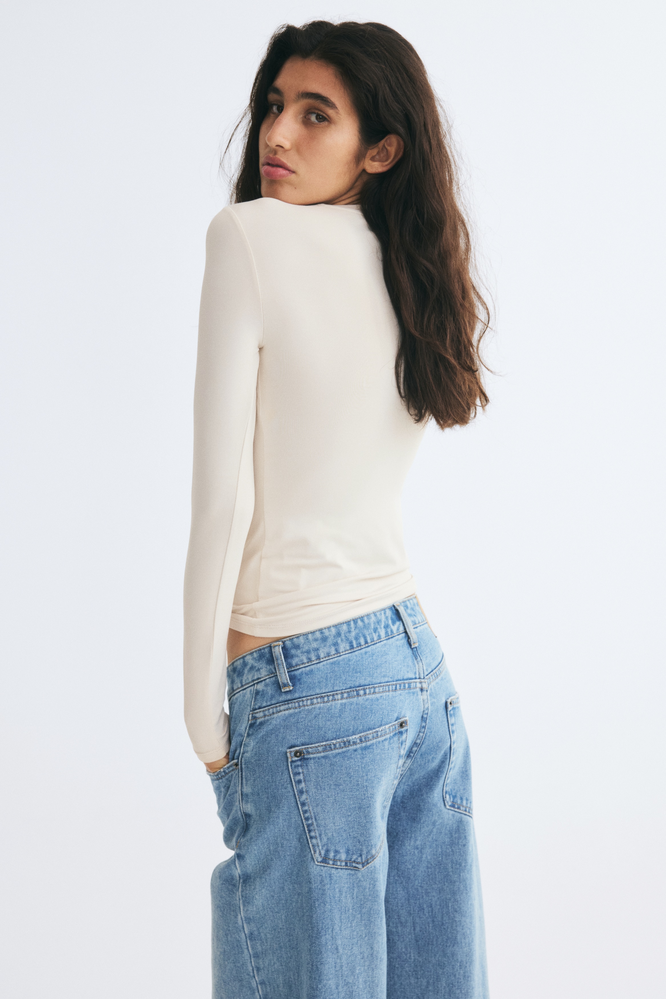 Long-sleeved Microfiber Top thumbnail 3