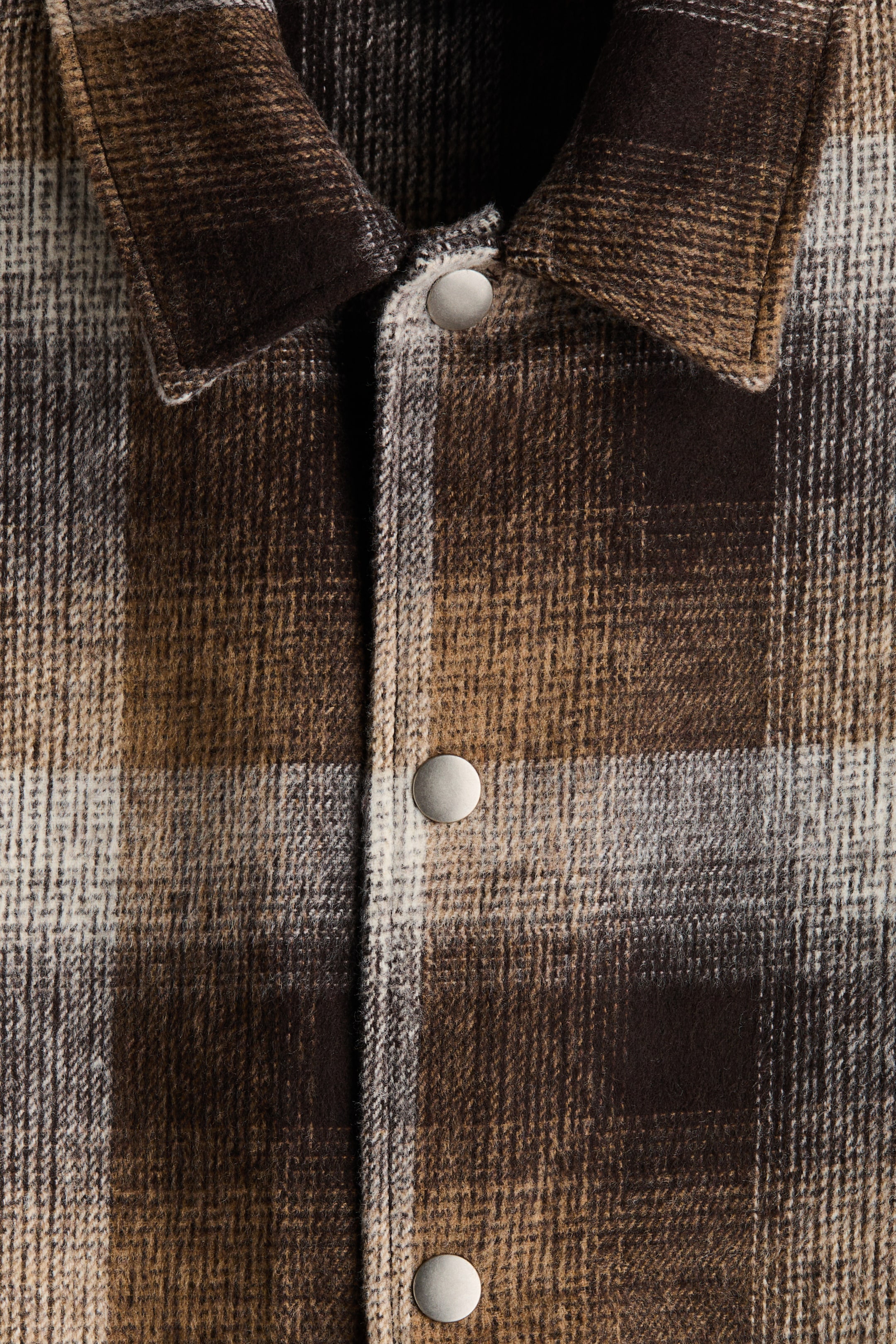 הצגת תמונה גדולה יותר: חולצת ז'קט Relaxed Fit - חום/משבצות - Men | H&M IL 8