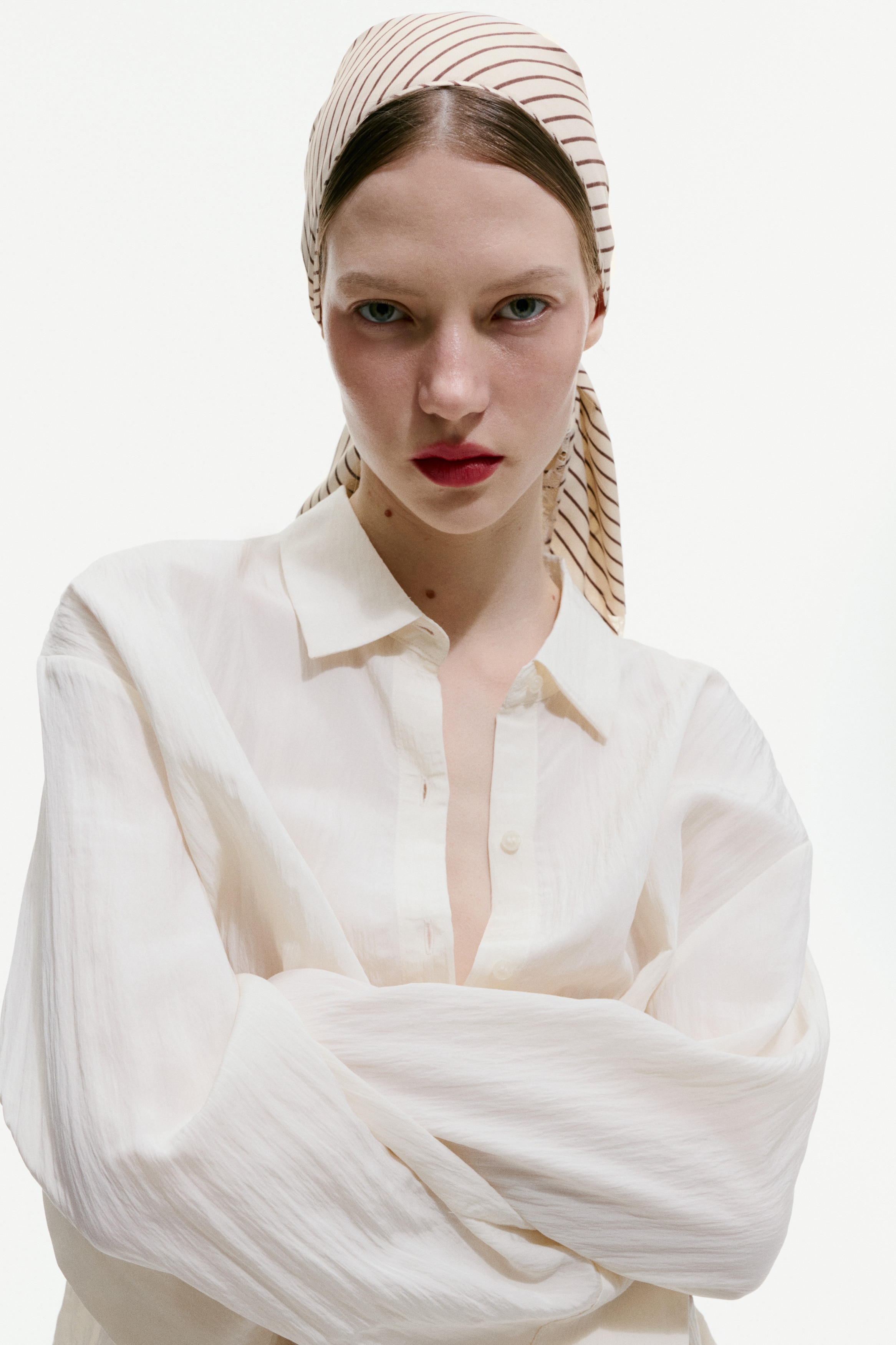 Lace-Trimmed Triangle Scarf
