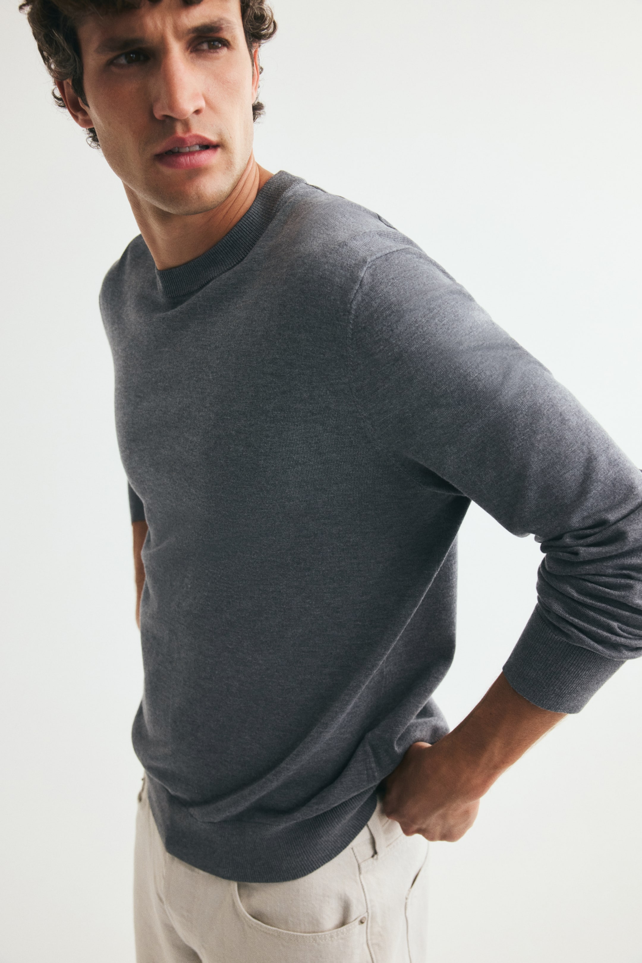 Chandail classique en fin tricot