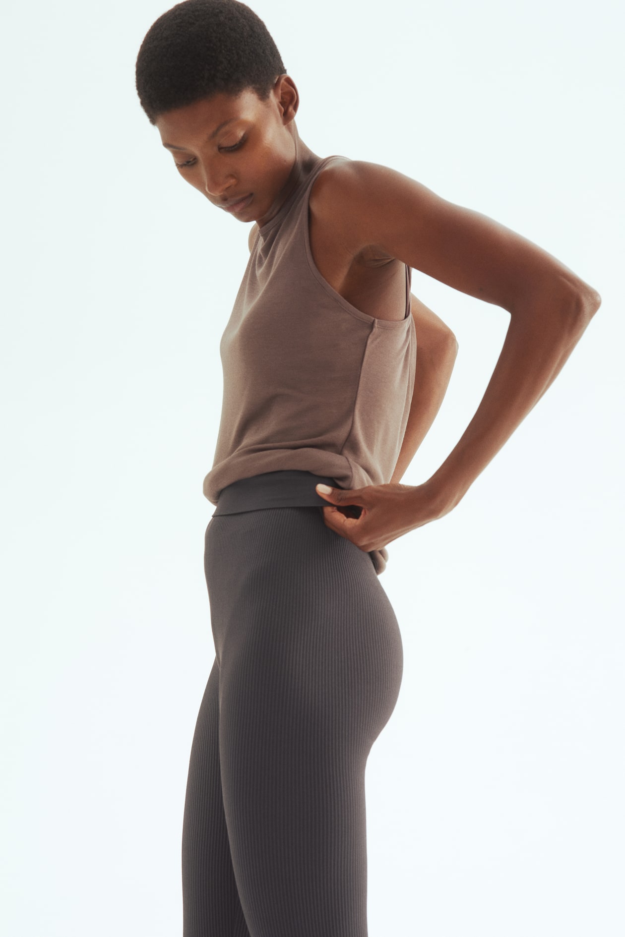 MAMA Seamless Ribbed Leggings - image 4