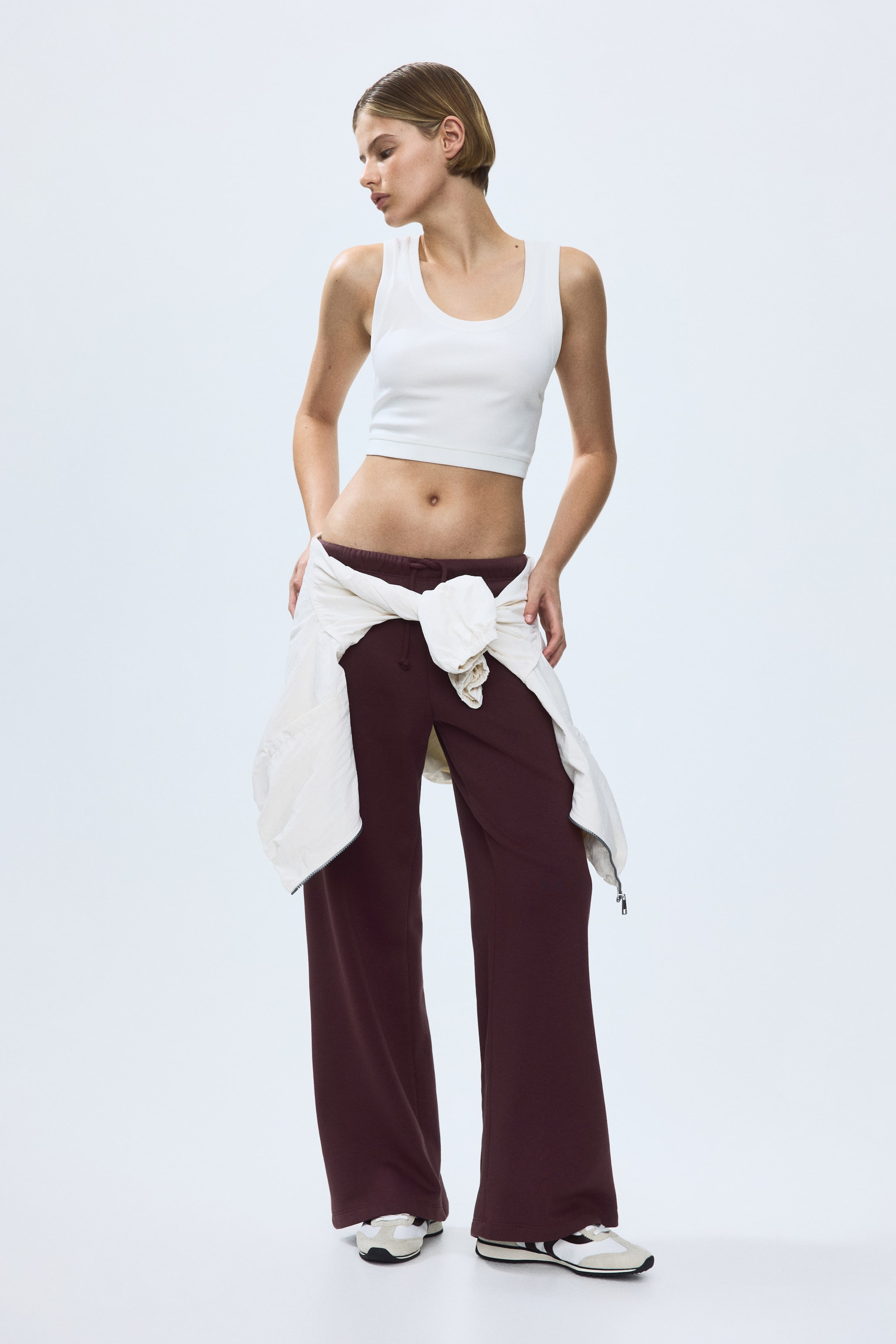 View larger image: Wide-leg Joggers - Plum red - Ladies | H&M US 1