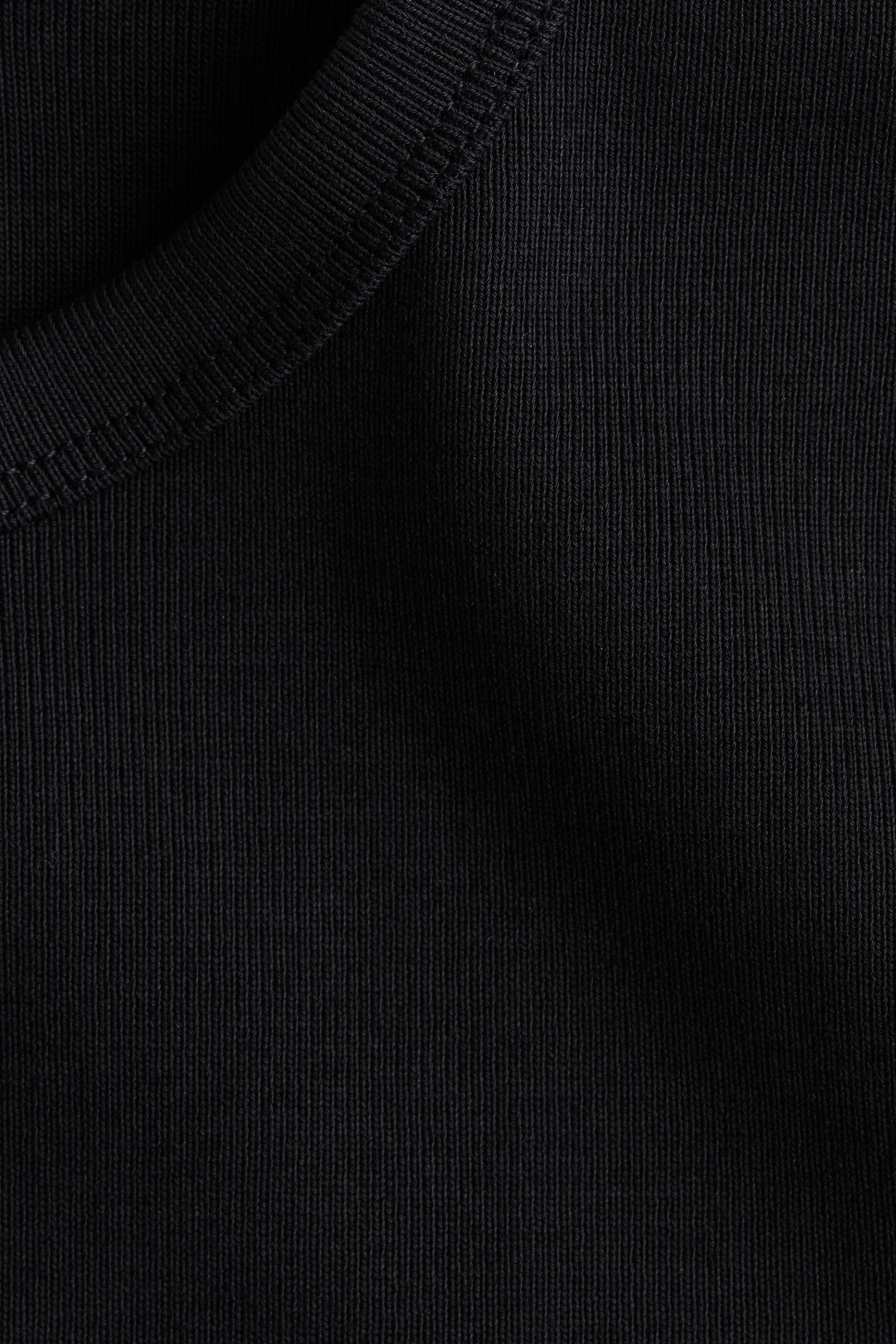 Ribbed T-Shirt