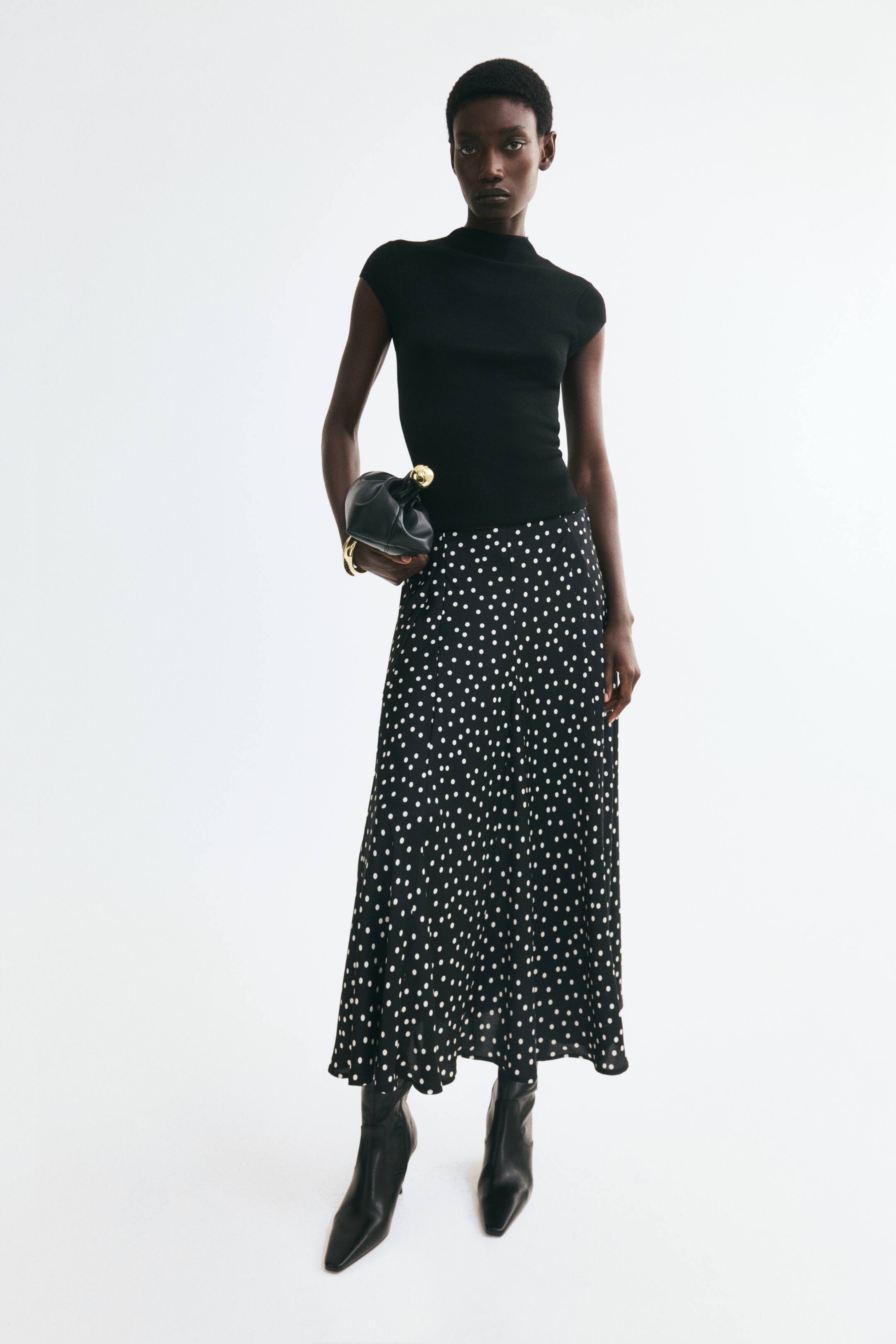 View larger image: Godet-pleated A-line skirt - Black/Polka dot - Ladies | H&M 1