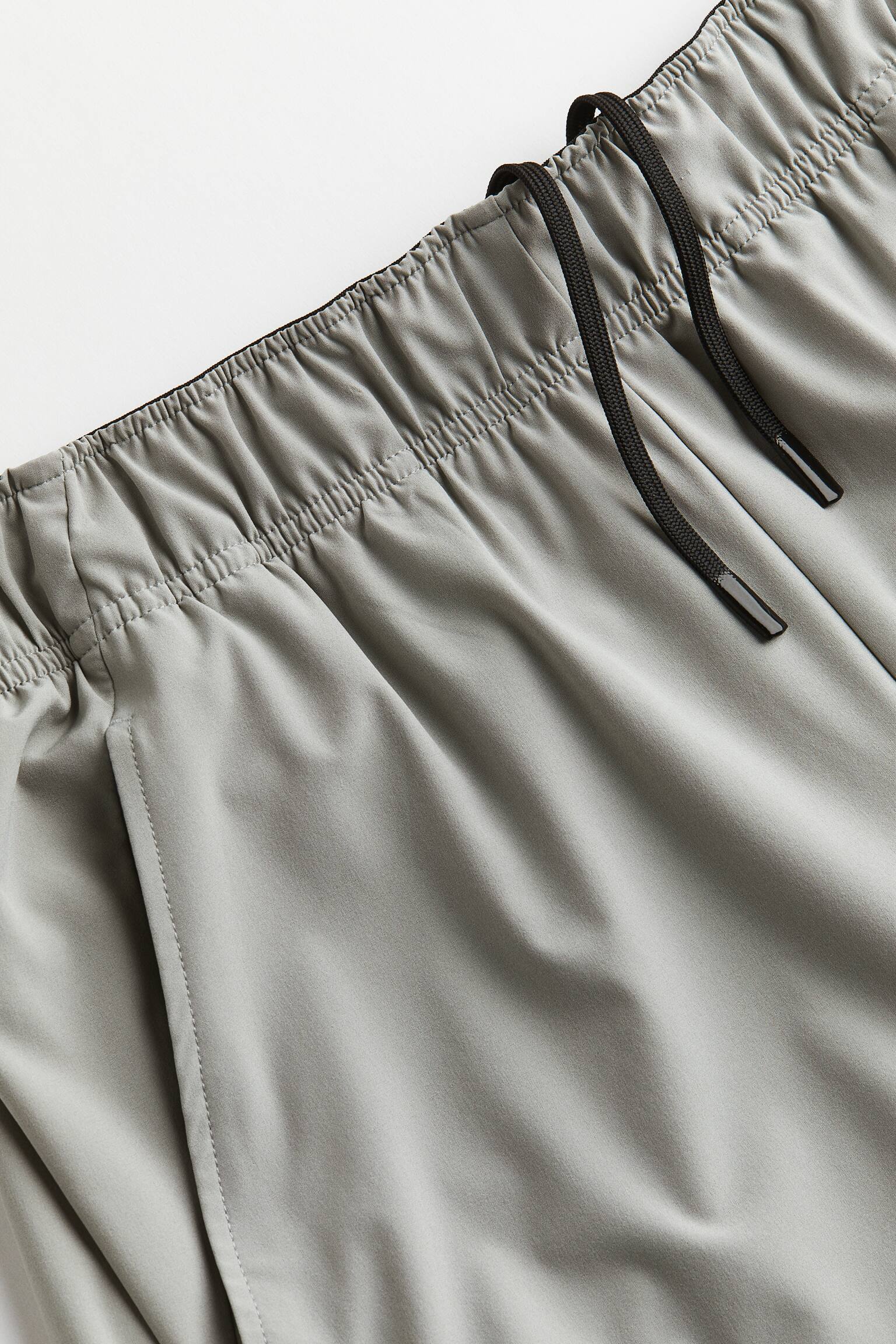 Long Activewear Shorts In DryMove™ - Grey/Light green/Black/Dark blue/Teal/Dark grey - 2