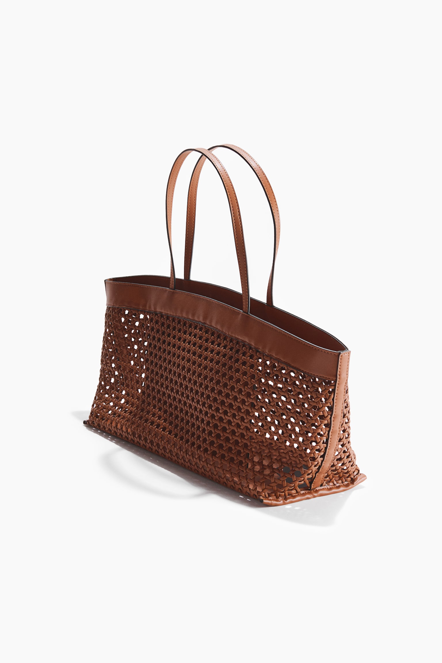 Lattice-weave shopper - 3