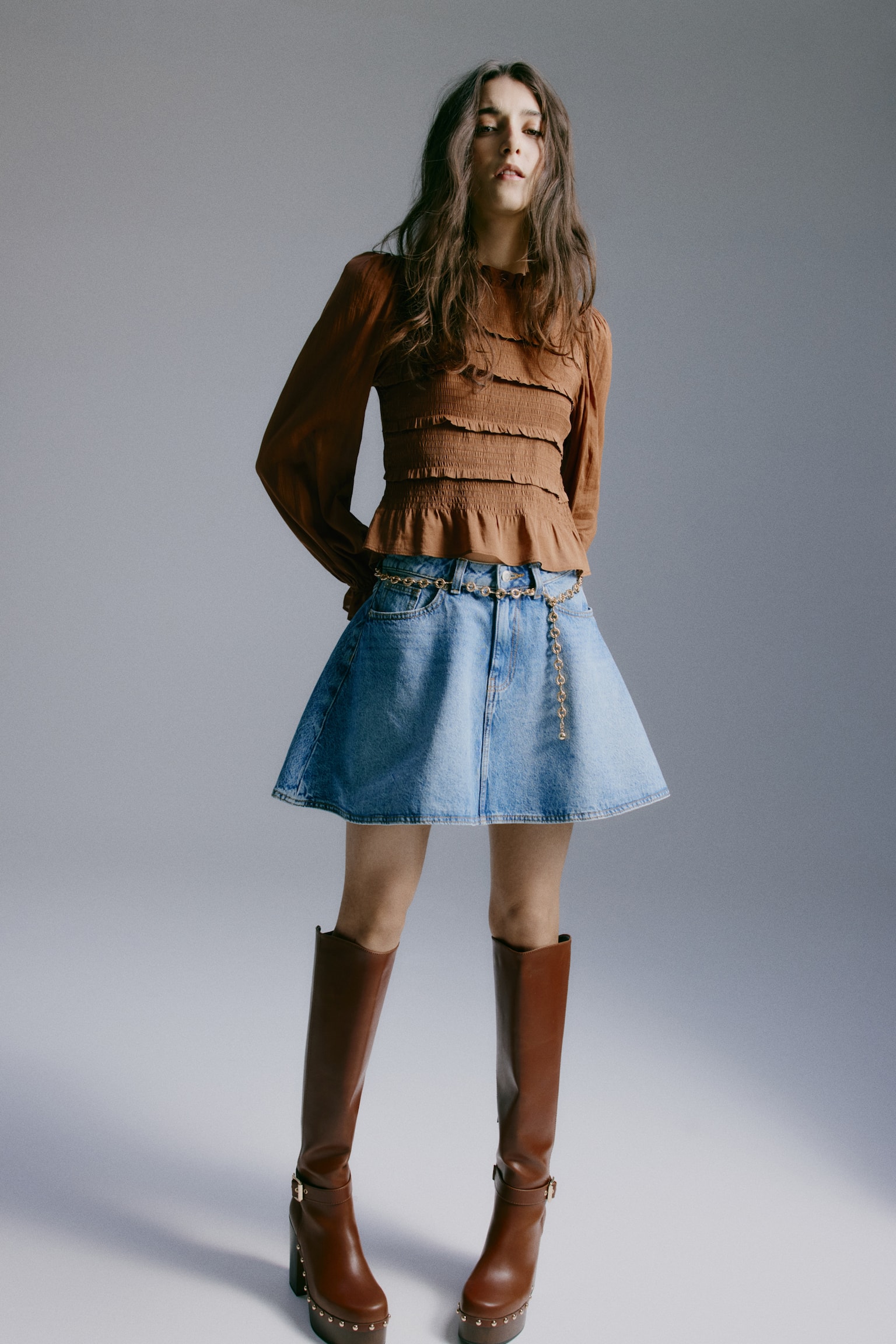 Топ із буфами на ліфі - Коричневий/Світло-бежевий - 3