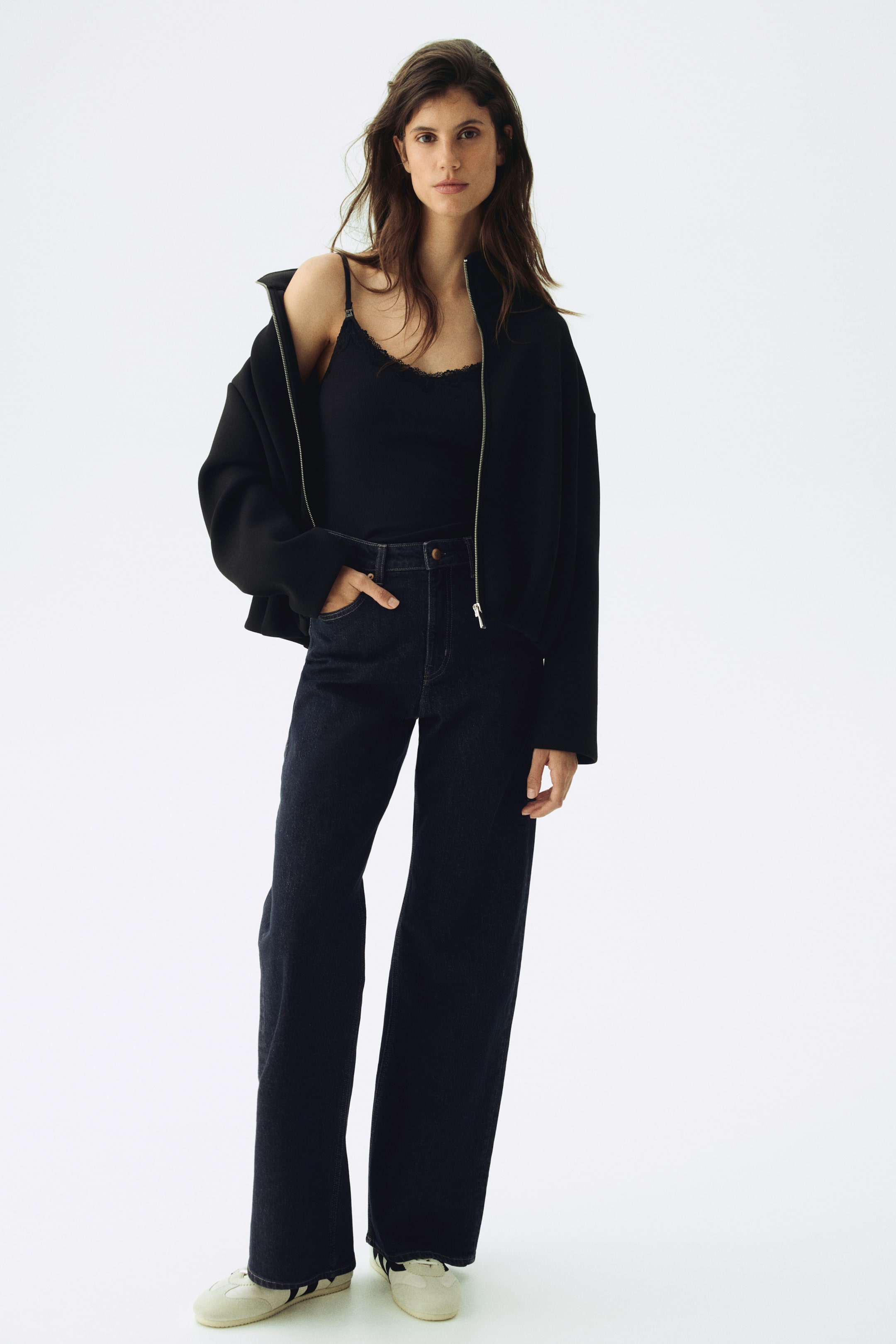 Ampliar la imagen: MAMA Top de lactancia de tirantes - Negro - Ladies | H&M MX 2