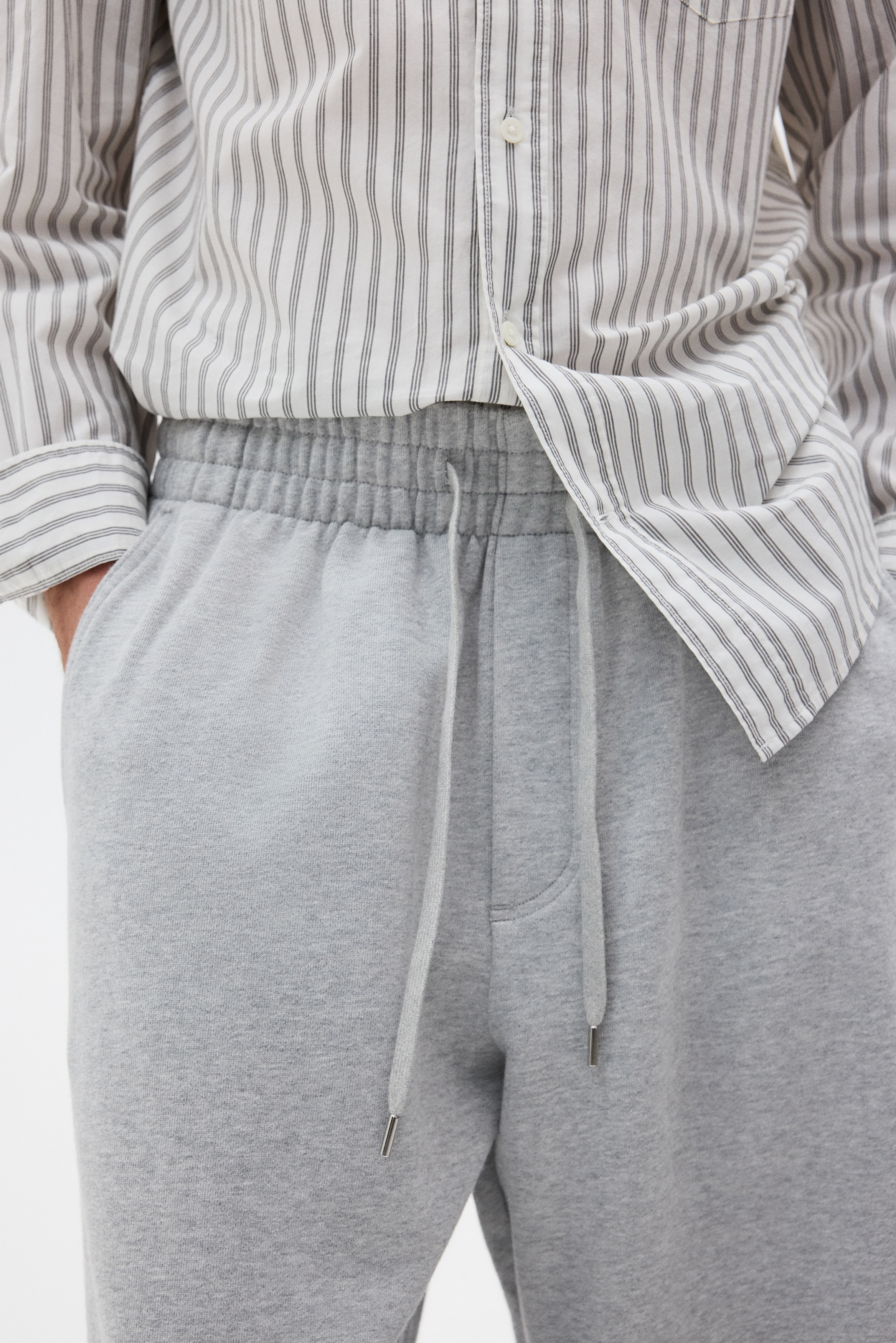 Wide-leg cotton joggers