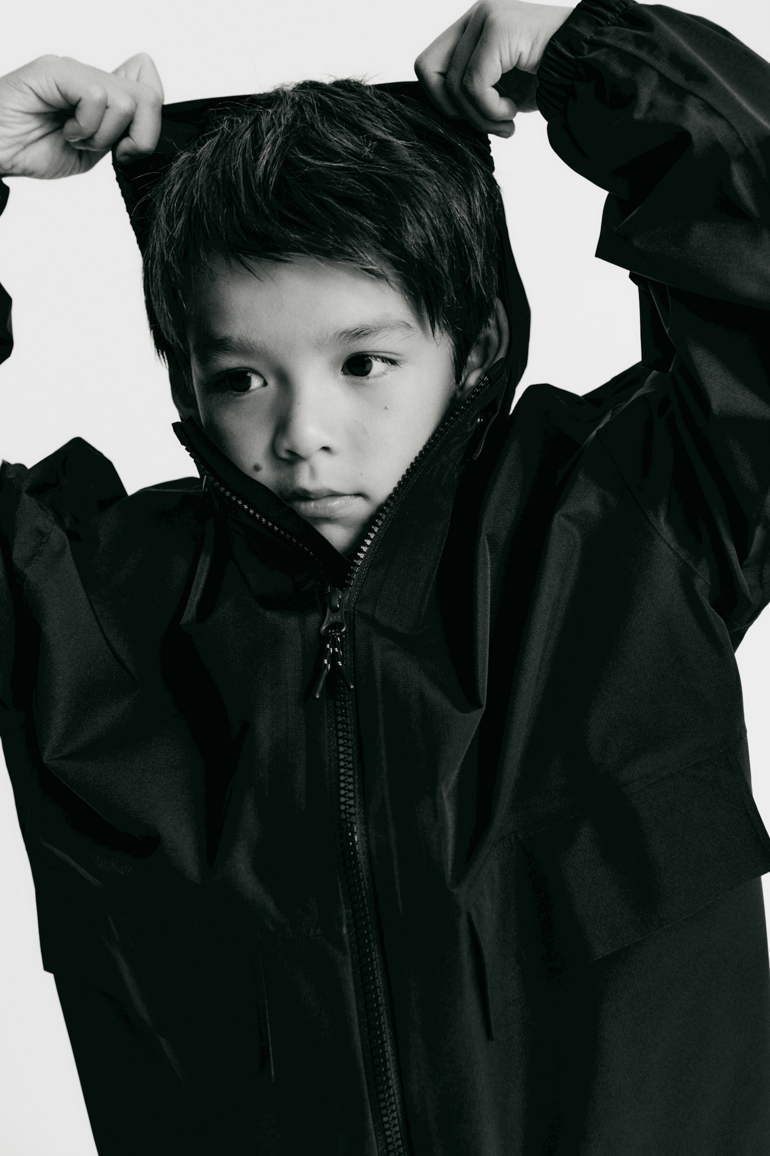 Детская куртка H&M Rain Jacket, цвет: Чёрный — фото 4